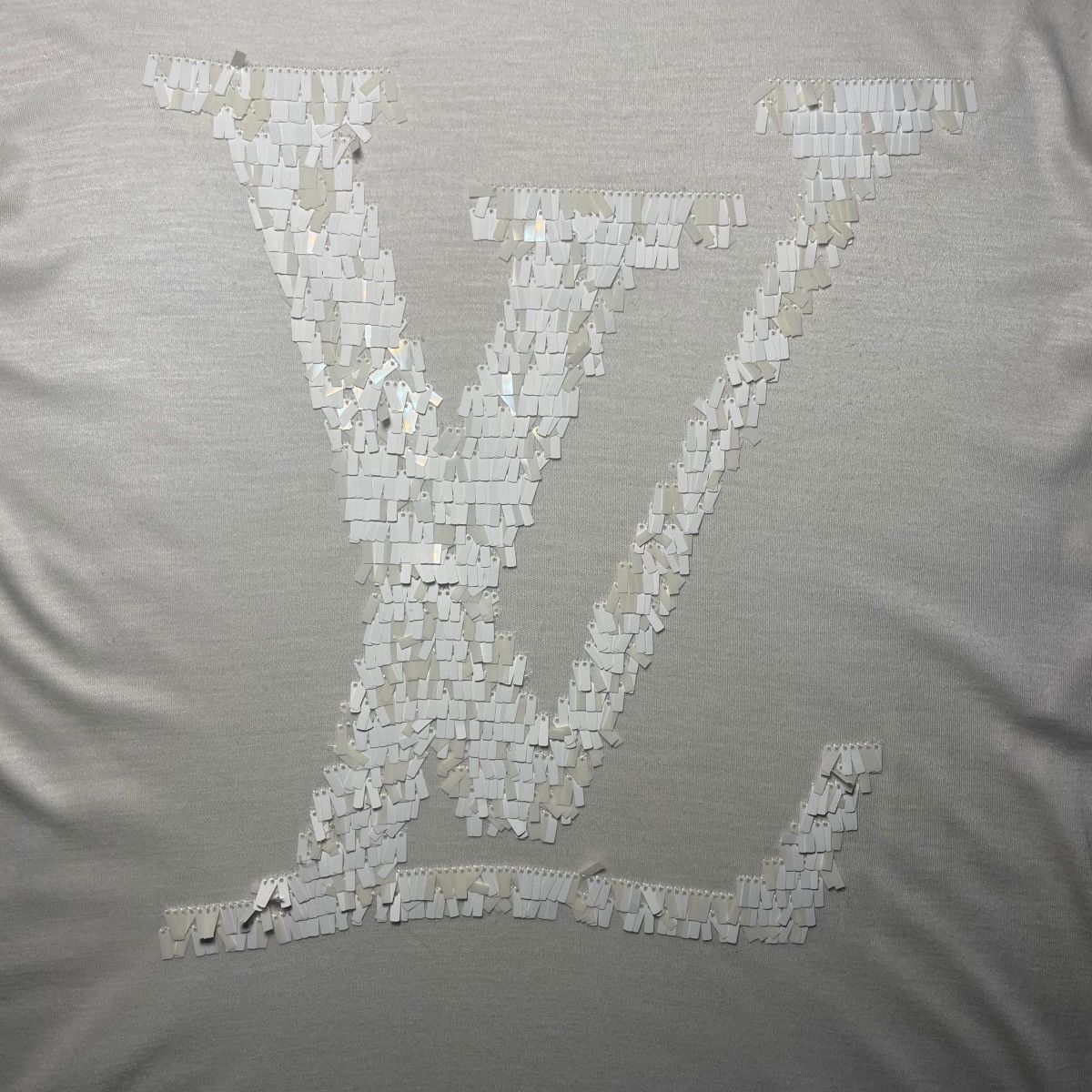 Louis Vuitton RARE Louis Vuitton Vintage Sequined LV Big Logo Shirt Size S / US 4 / IT 40 - 2 Thumbnail