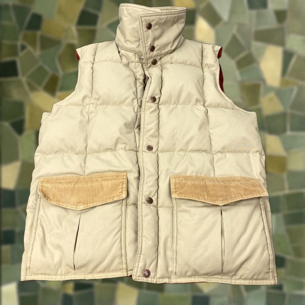 4SDESIGNS VINTAGE Down Designs Vest Mens M Reversible Corduroy Puffer Beige Tan Quilted Insulated with Pockets M Size US M / EU 48-50 / 2 - 1 Thumbnail