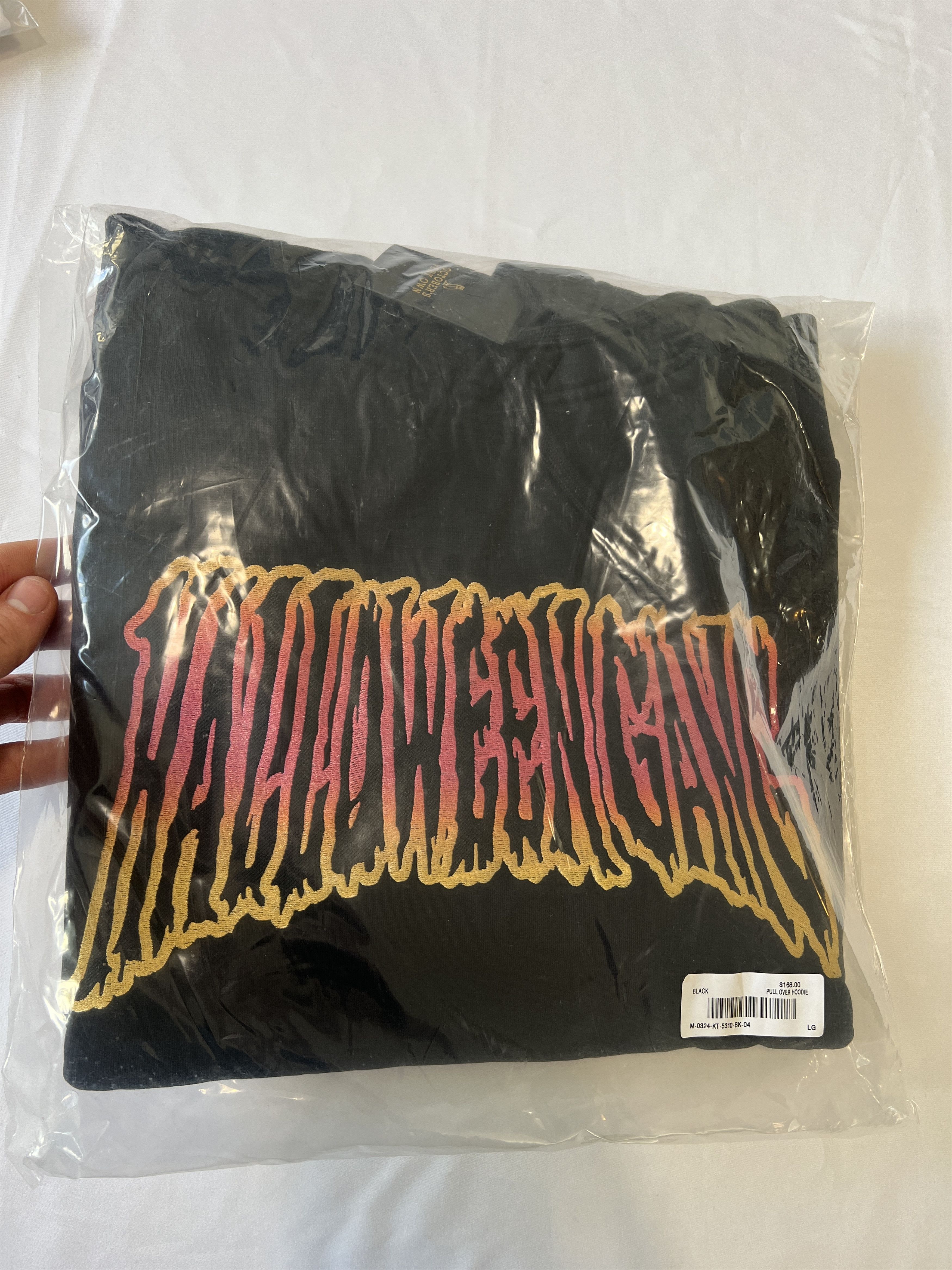Drake OVO FLAMES HALLOWEEN GANG HOODIE Size US L / EU 52-54 / 3 - 3 Thumbnail