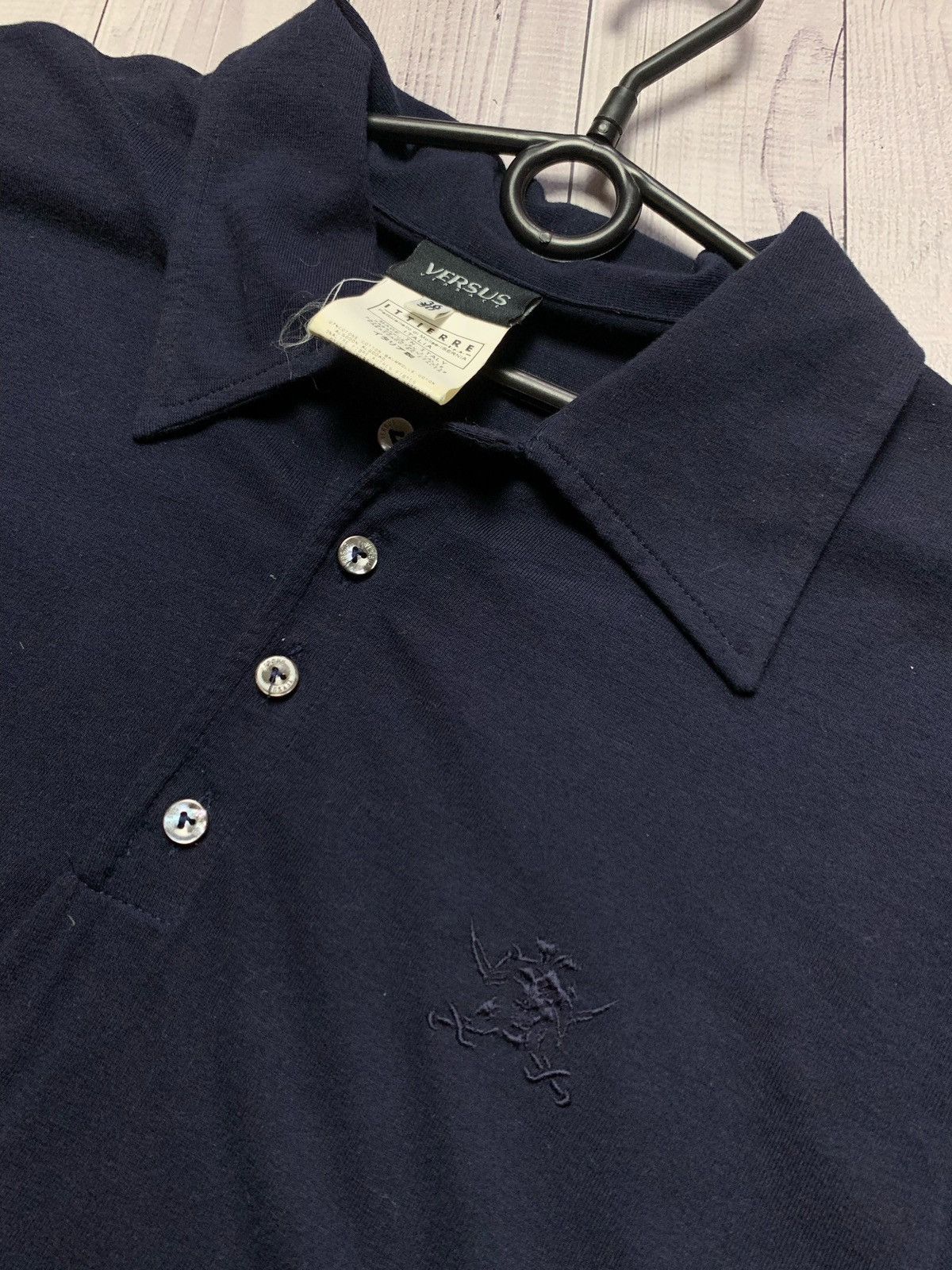 Versace × Versace Jeans Couture Versus Versace vintage polo long sleeve rare Size XS Size XS / US 0-2 / IT 36-38 - 4 Thumbnail