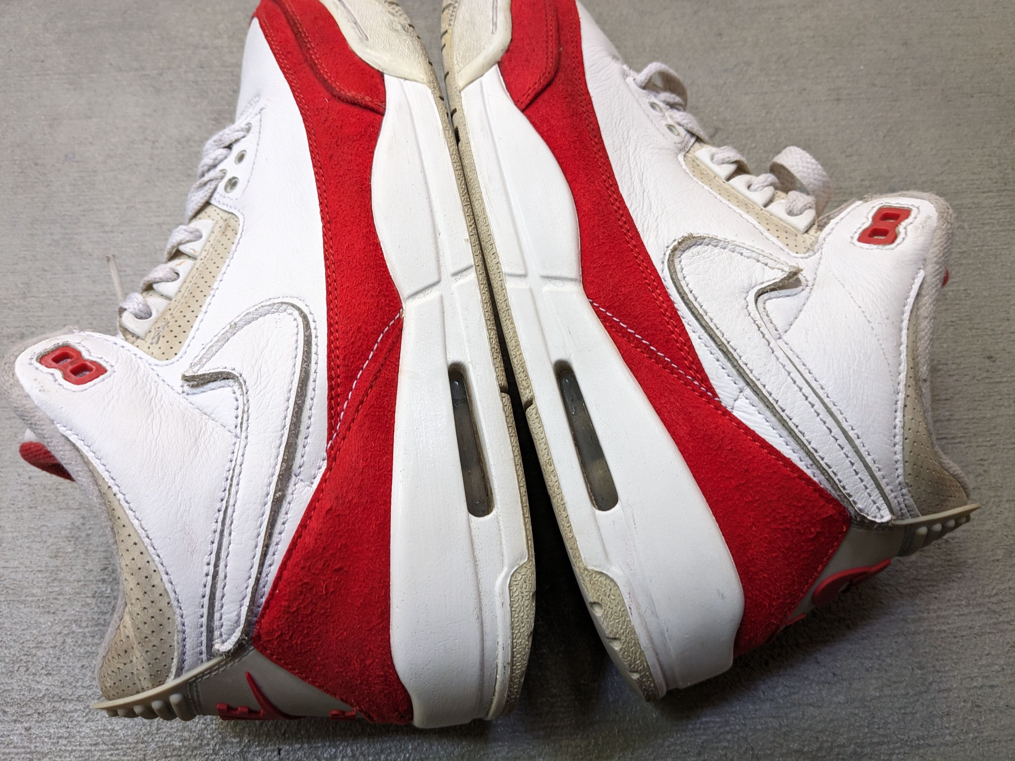 Jordan Brand Nike Jordan 3 Retro Tinker Air Max 1 Red White CJ0939-100 Size US 10 / EU 43 - 10 Thumbnail