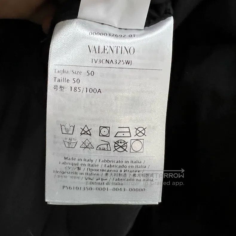 Valentino Valentino Moon print down jacket on the back Size US M / EU 48-50 / 2 - 4 Thumbnail