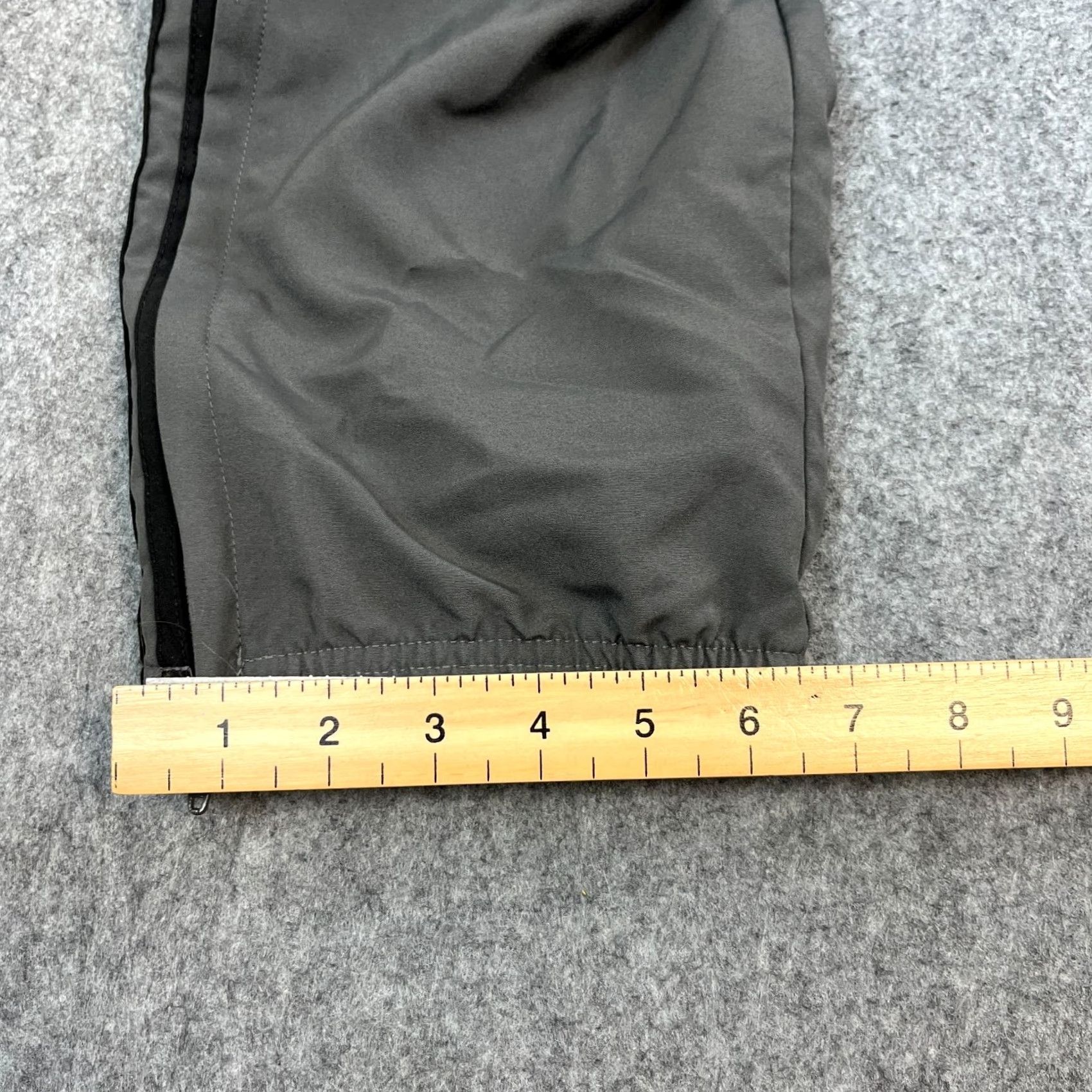 Adidas Adidas Track Pants Mens Large Grey Black Striped Lined Drawstring Trousers Comfortable Pockets Regular Muscles? Size US 33 - 3 Thumbnail