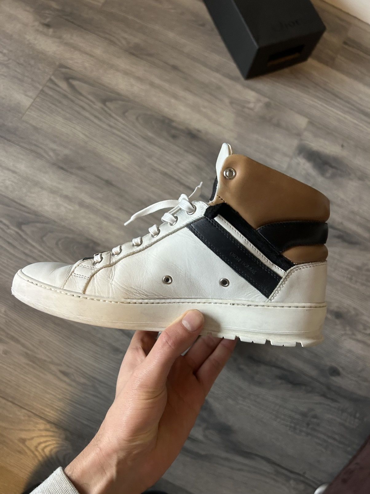 Dior Dior Homme High-Top Leather Sneakers in White and Tan Size US 8 / EU 41 - 7 Thumbnail
