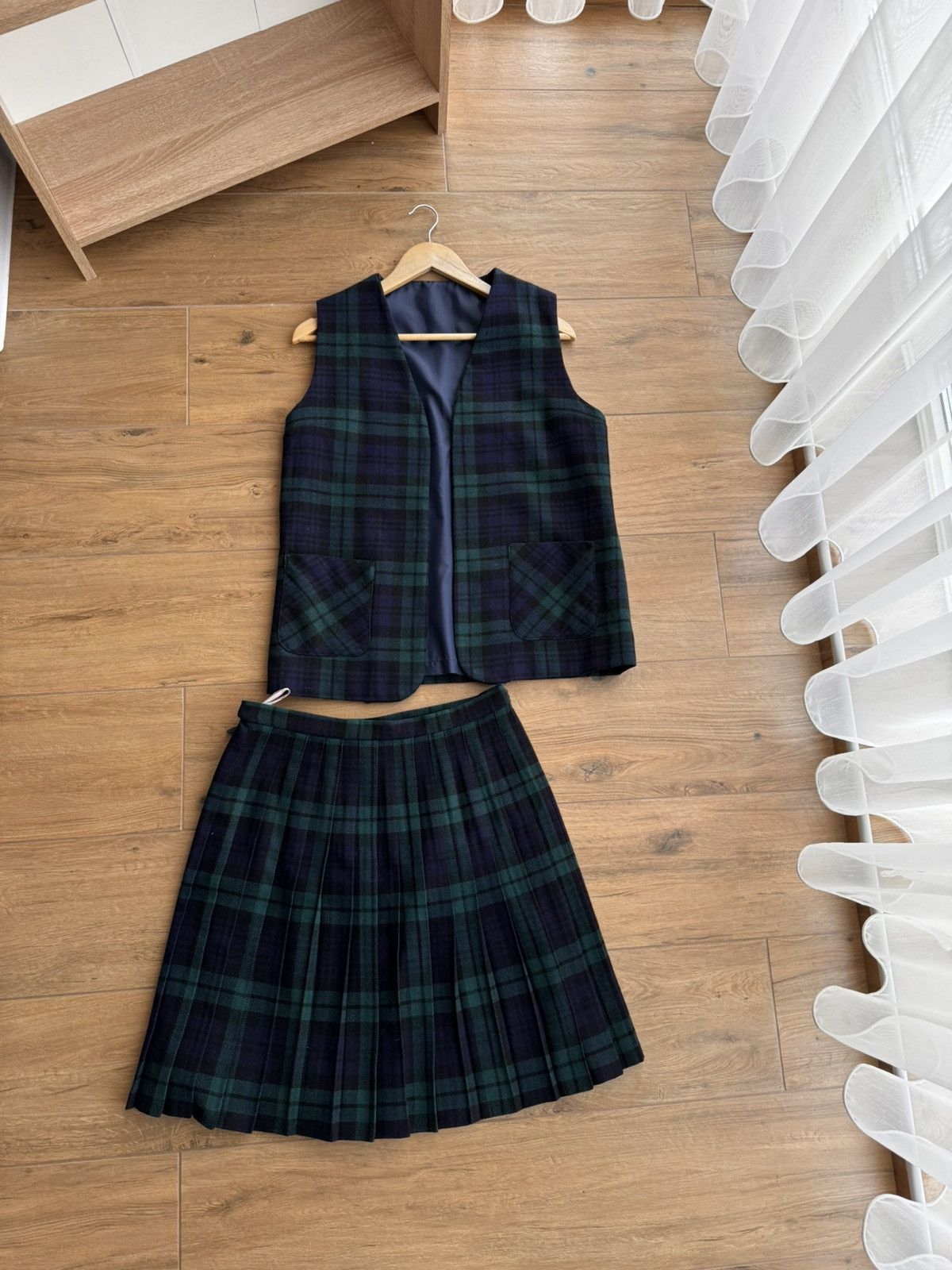 New England Shirt Company × Vintage Vintage Allander House of Fraser 90’s Tartan Wool Skirt&Vest Size 28" / US 6 / IT 42 - 6 Thumbnail