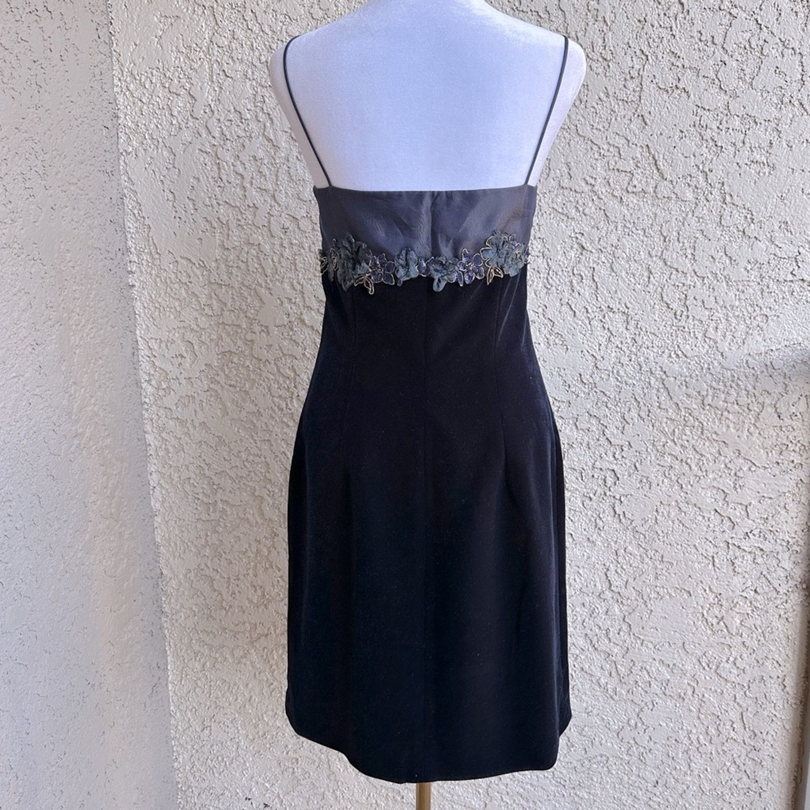 Laundry by Shelli Segal VINTAGE LAUNDRY By Shelli Segal Fitted Floral Midi Dress 10 Size L / US 10 / IT 46 - 3 Thumbnail