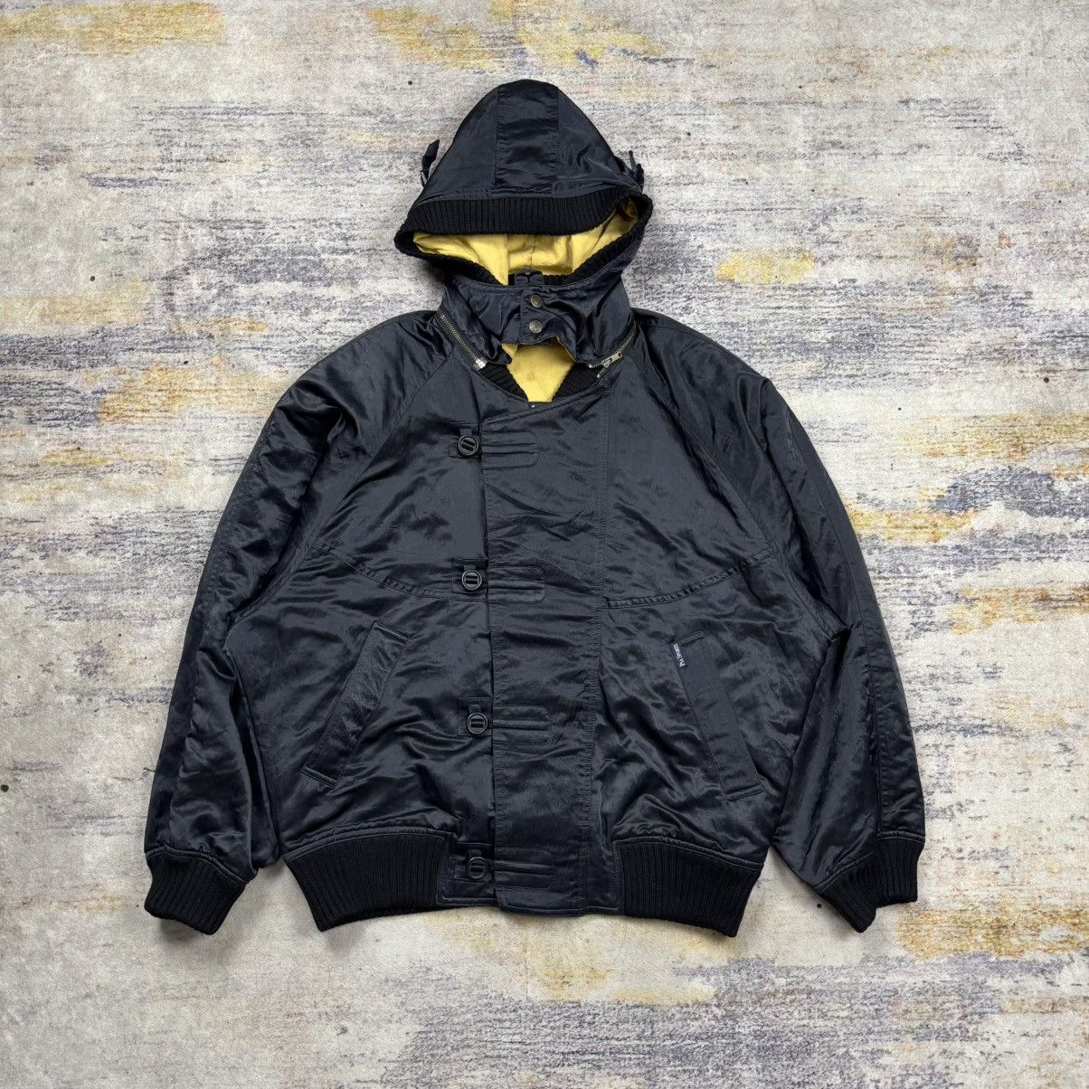 Issey Miyake Vintage Pia sport detachable hood bomber jacket Size US L / EU 52-54 / 3 - 1 Thumbnail
