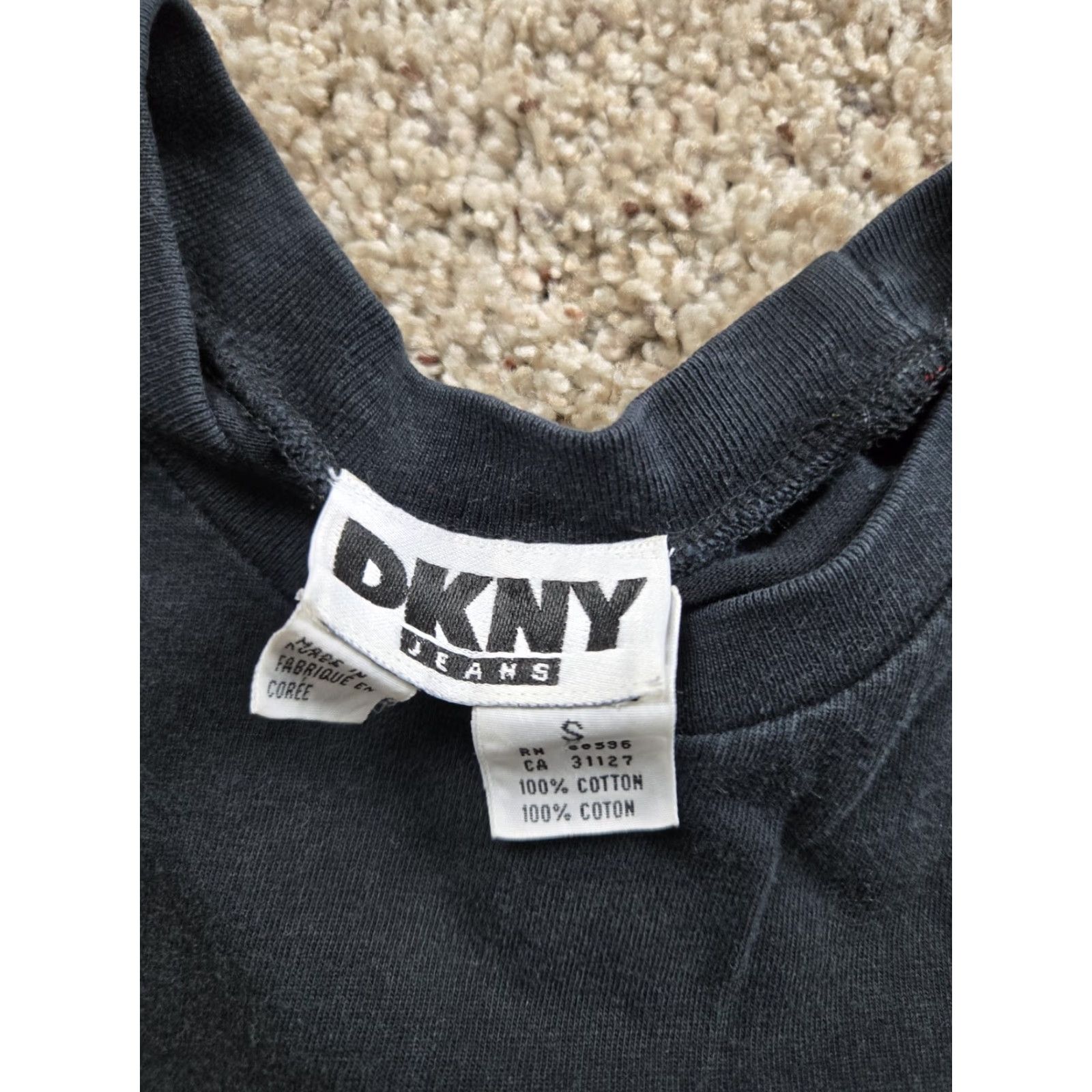 DKNY VINTAGE DKNY T-Shirt Mens Small Black Long Sleeve Graphic 90s Y2K Embroidered Logo DKNY Shirt Mens Small Black 90s Size US S / EU 44-46 / 1 - 7 Thumbnail