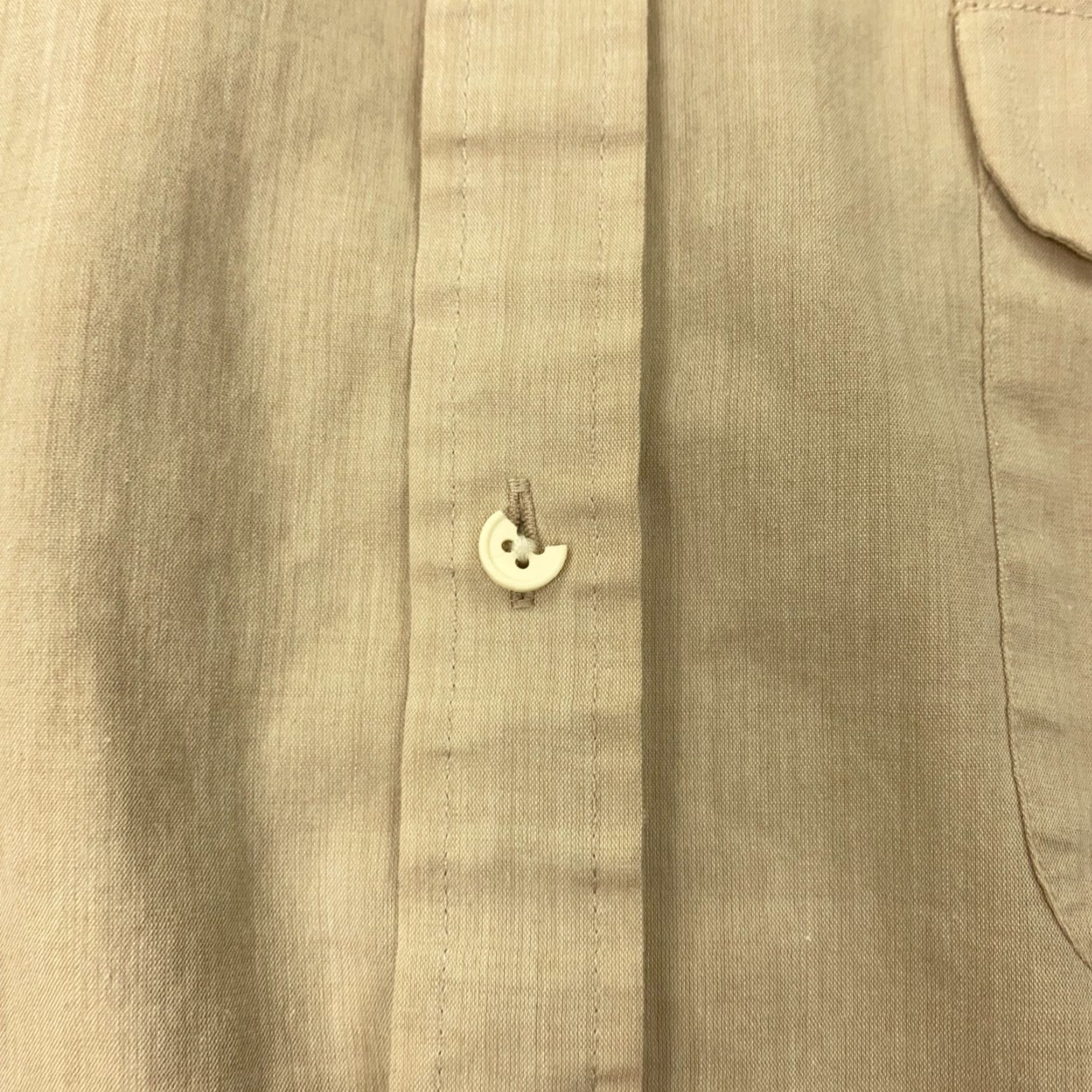 Vintage VINTAGE kingsport Shirt L Beige Short Sleeve Button-Up 70s Retro Casual Mens Size US L / EU 52-54 / 3 - 4 Thumbnail