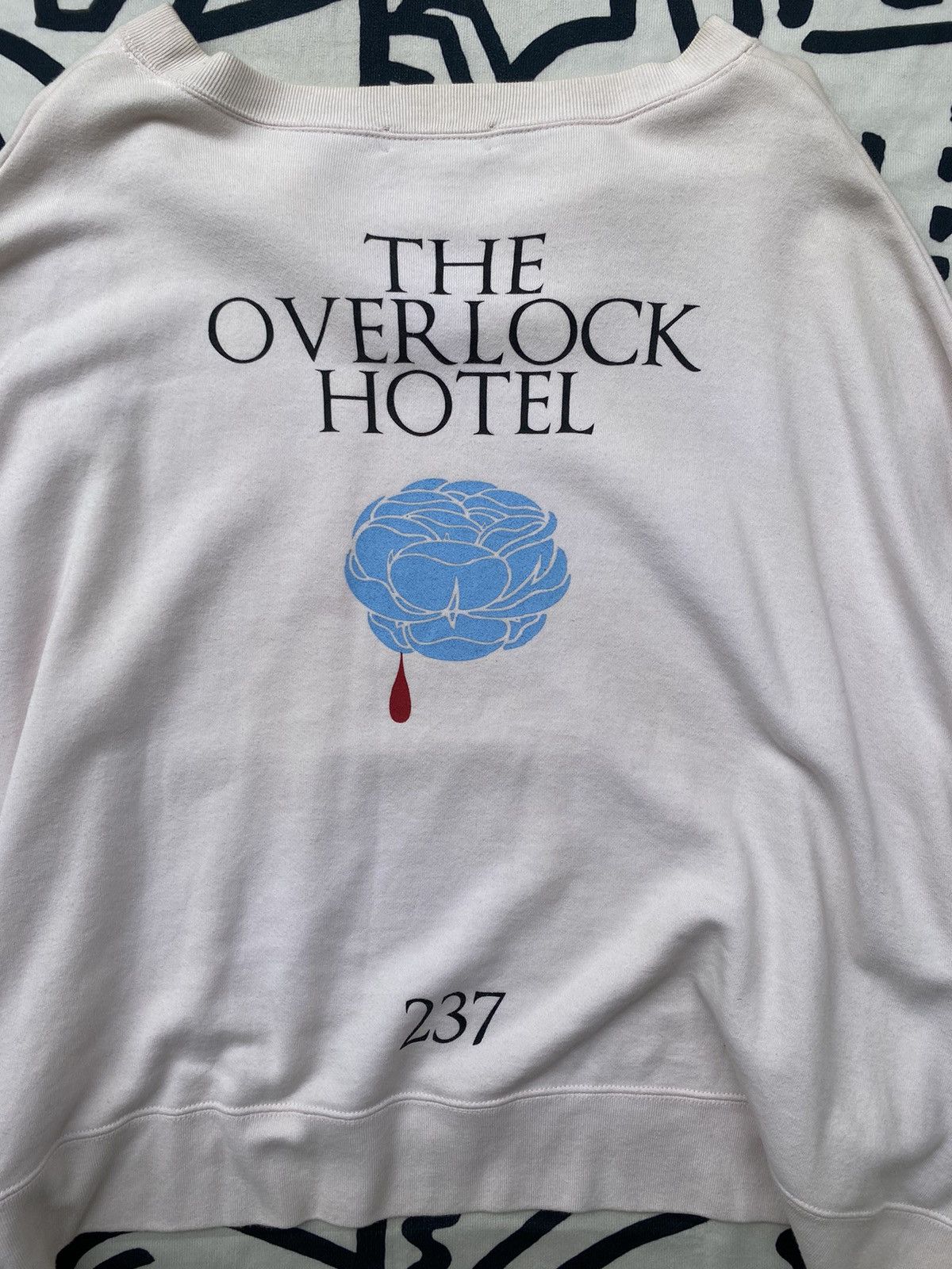 Undercover Undercover The Overlock Hotel Oversize Crewneck Size US M / EU 48-50 / 2 - 3 Thumbnail
