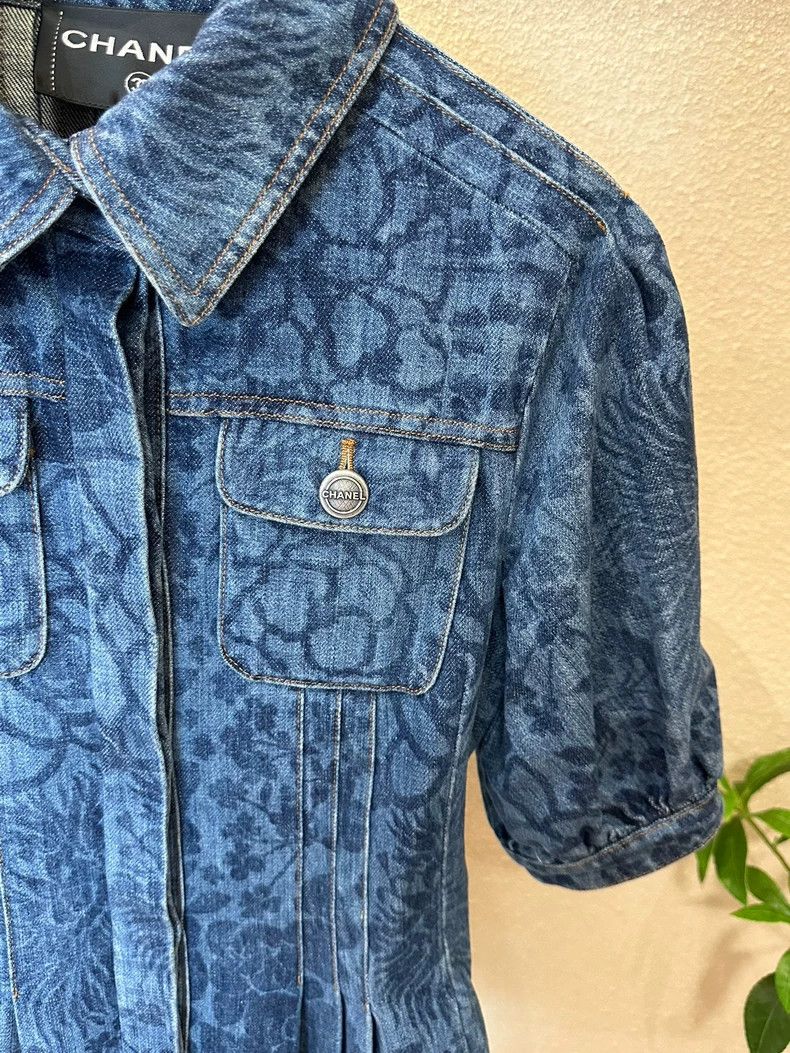 Chanel Chanel Airport series camellia full-print denim jacket Size XS / US 0-2 / IT 36-38 - 6 Thumbnail
