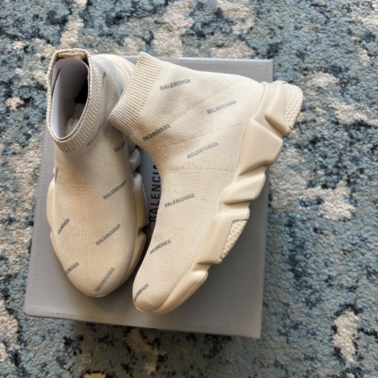 Balenciaga Balenciaga Beige Speed Kids Sneakers Size 12-12.5 Brand New Size US 12.5 / EU 45-46 - 2 Thumbnail