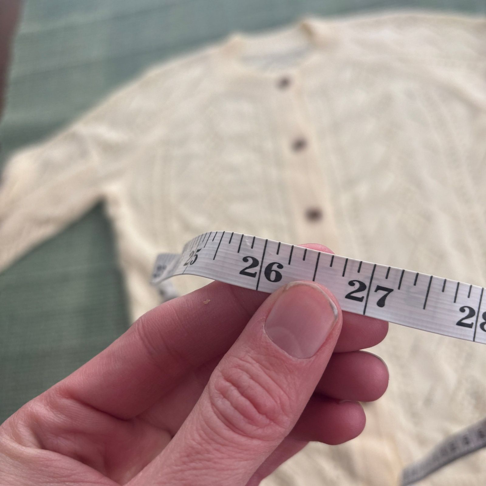 Vintage Vintage womens soft acrylic button up cardigan knit sweater Size L / US 10 / IT 46 - 8 Thumbnail