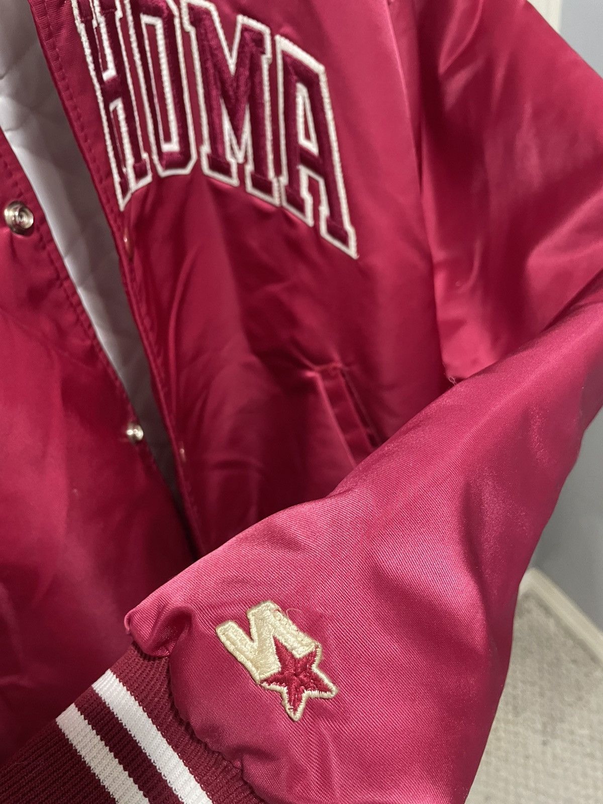 Starter Oklahoma Sooners Satin Starter Jacket Size US XL / EU 56 / 4 - 3 Thumbnail