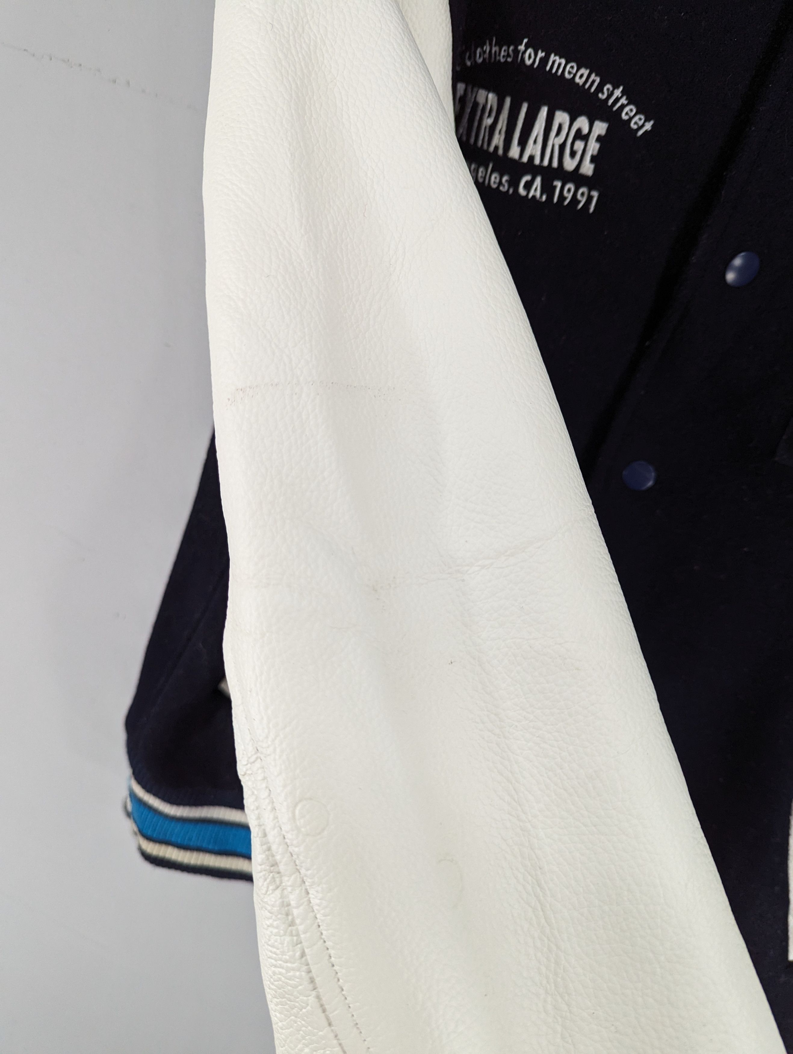 Xlarge 🔥RARE🔥Xlarge Los Angeles Sleeve Leather Varsity Jacket Size US M / EU 48-50 / 2 - 10 Thumbnail