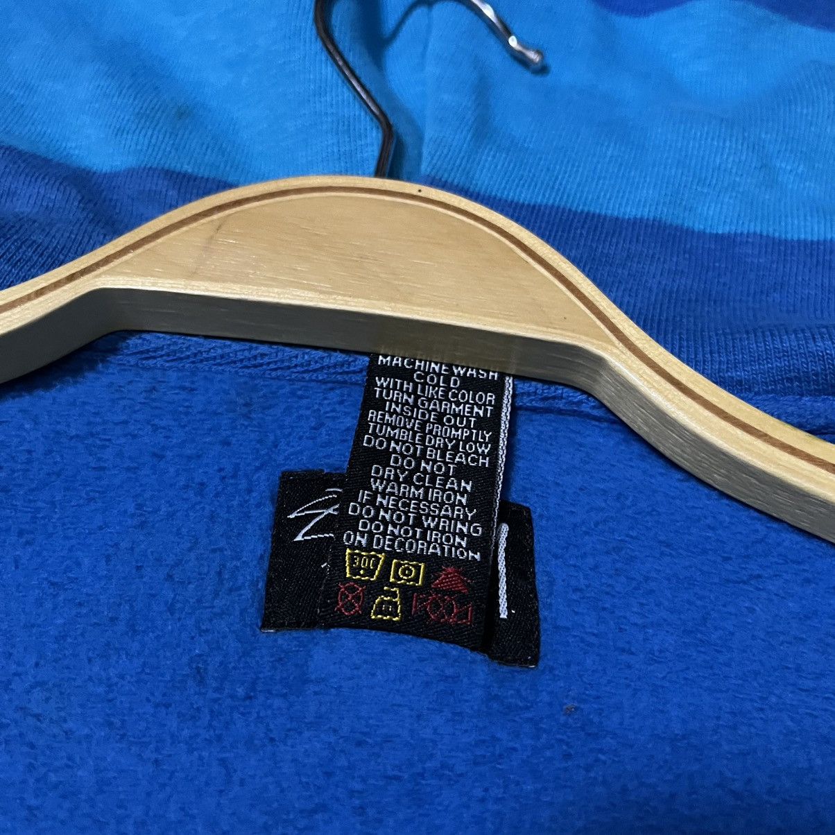 Stussy a26 Stussy Stripe Zipper Hoodie Size US L / EU 52-54 / 3 - 16 Thumbnail