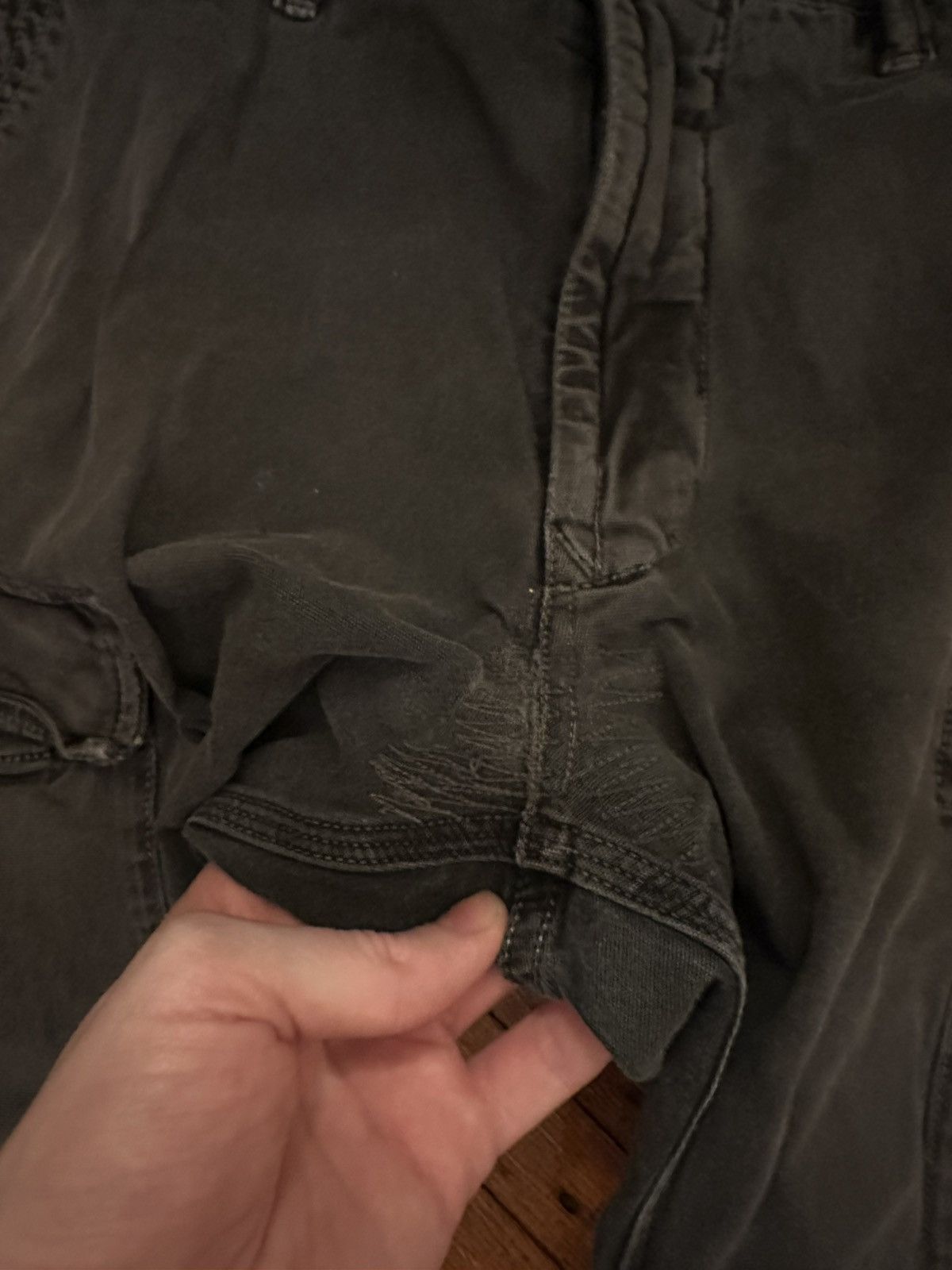 Stone Island Stone island black faded cargos Size US 31 - 3 Thumbnail
