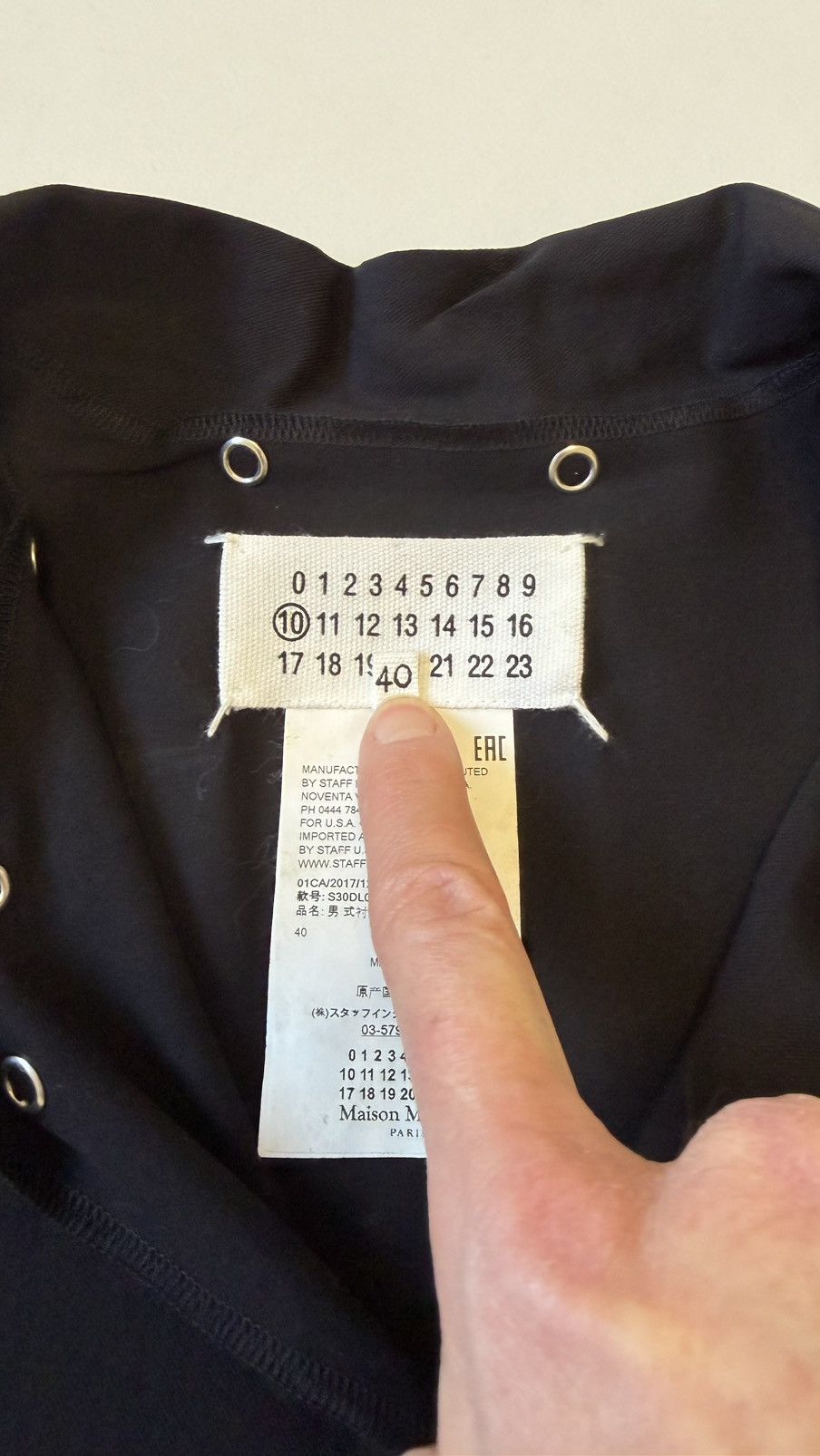 Maison Margiela S/S 17 ‘Metal Popper Detail’ Black Cotton Shirt Size US M / EU 48-50 / 2 - 7 Thumbnail