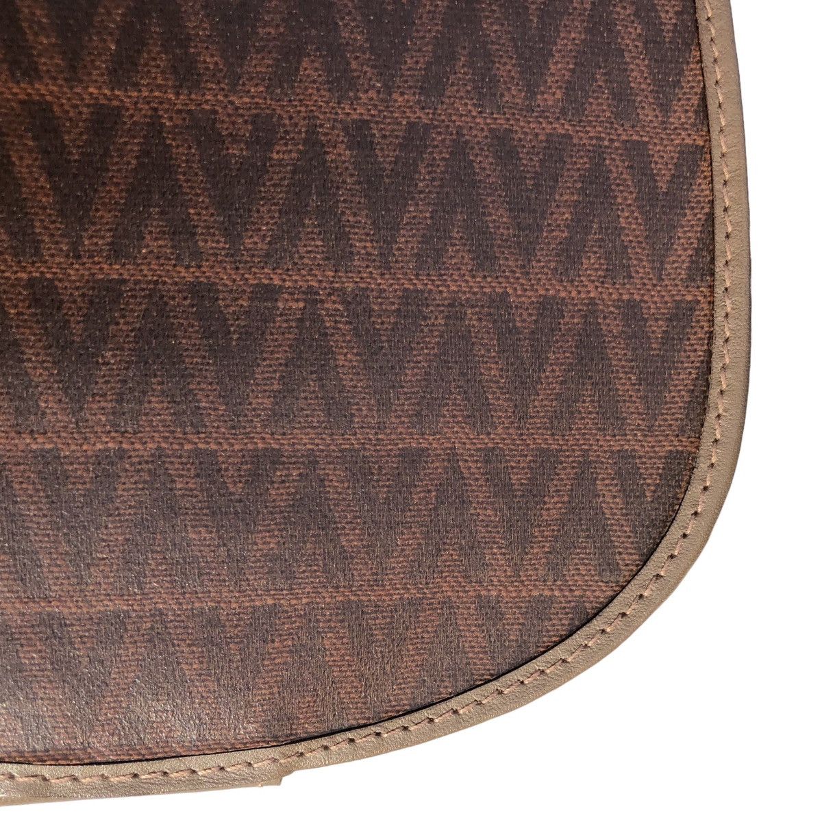 Valentino Mario Valentino Italy Overprinted V Women Wallet Size ONE SIZE - 11 Thumbnail