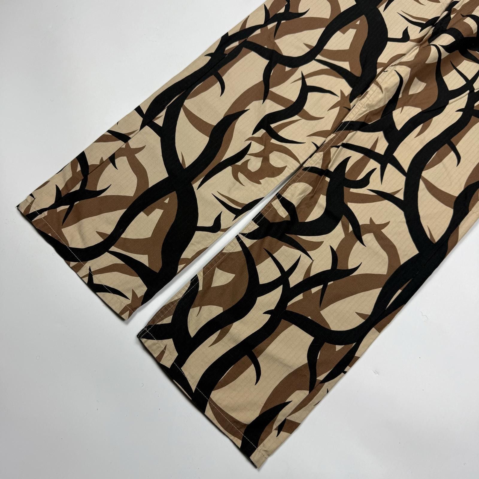 Bape × Vintage Tribal Camo Trousers Size US 31 - 3 Thumbnail