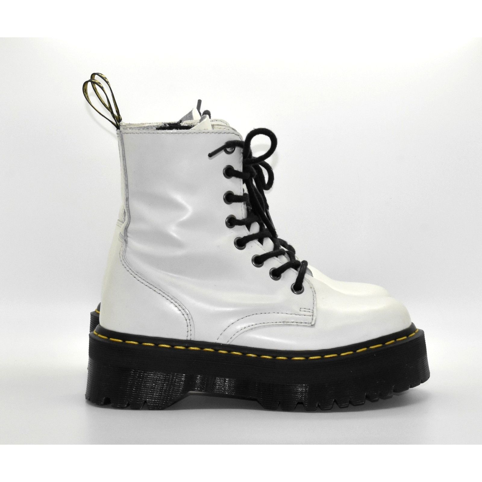 Dr. Martens DR MARTENS Jadon White Leather 8-Eye Platform Boots EU 36 Size US 5.5 / IT 35.5 - 2 Thumbnail