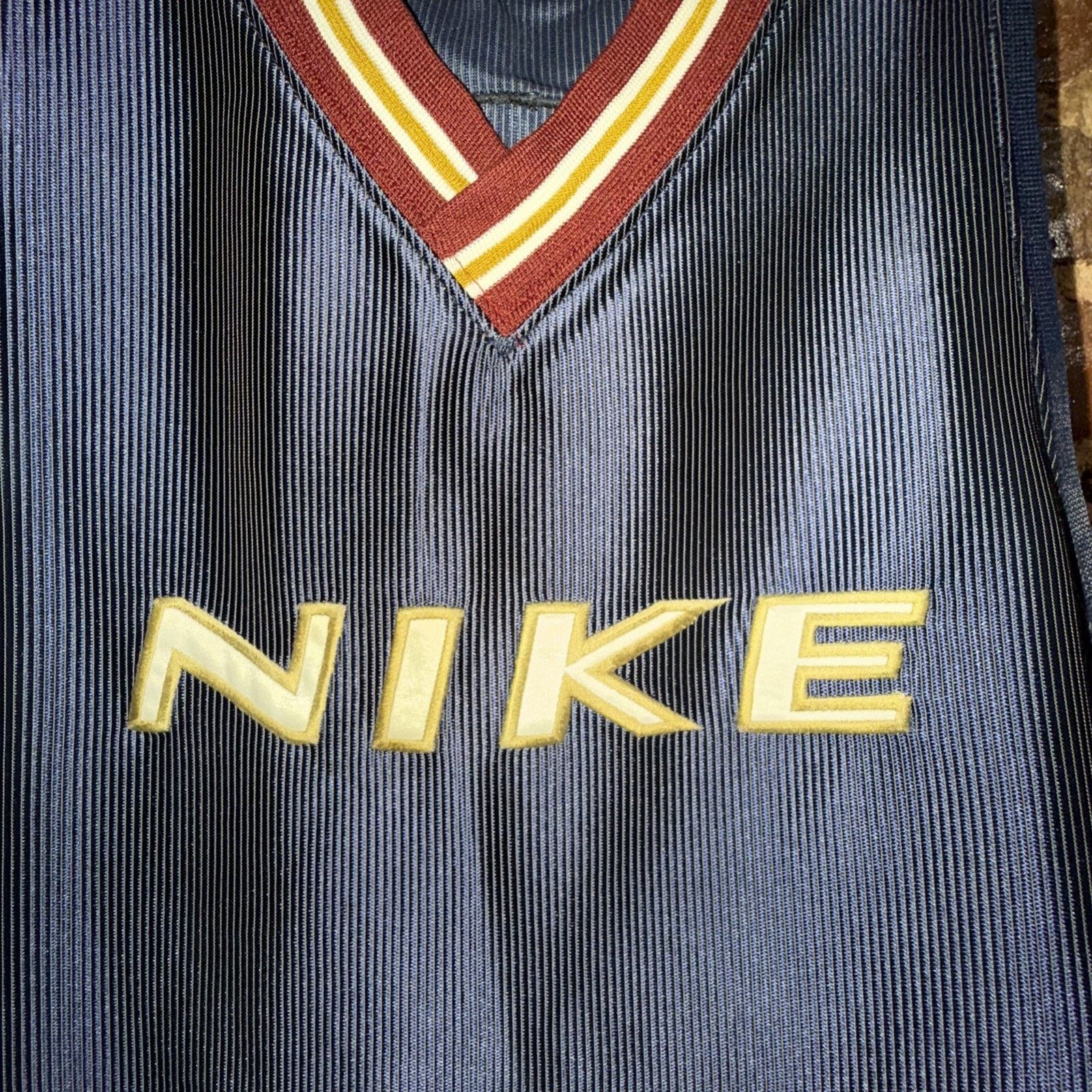 Nike Vintage NIKE Spell Out Logo White Label Basketball Jersey L Size US L / EU 52-54 / 3 - 2 Thumbnail
