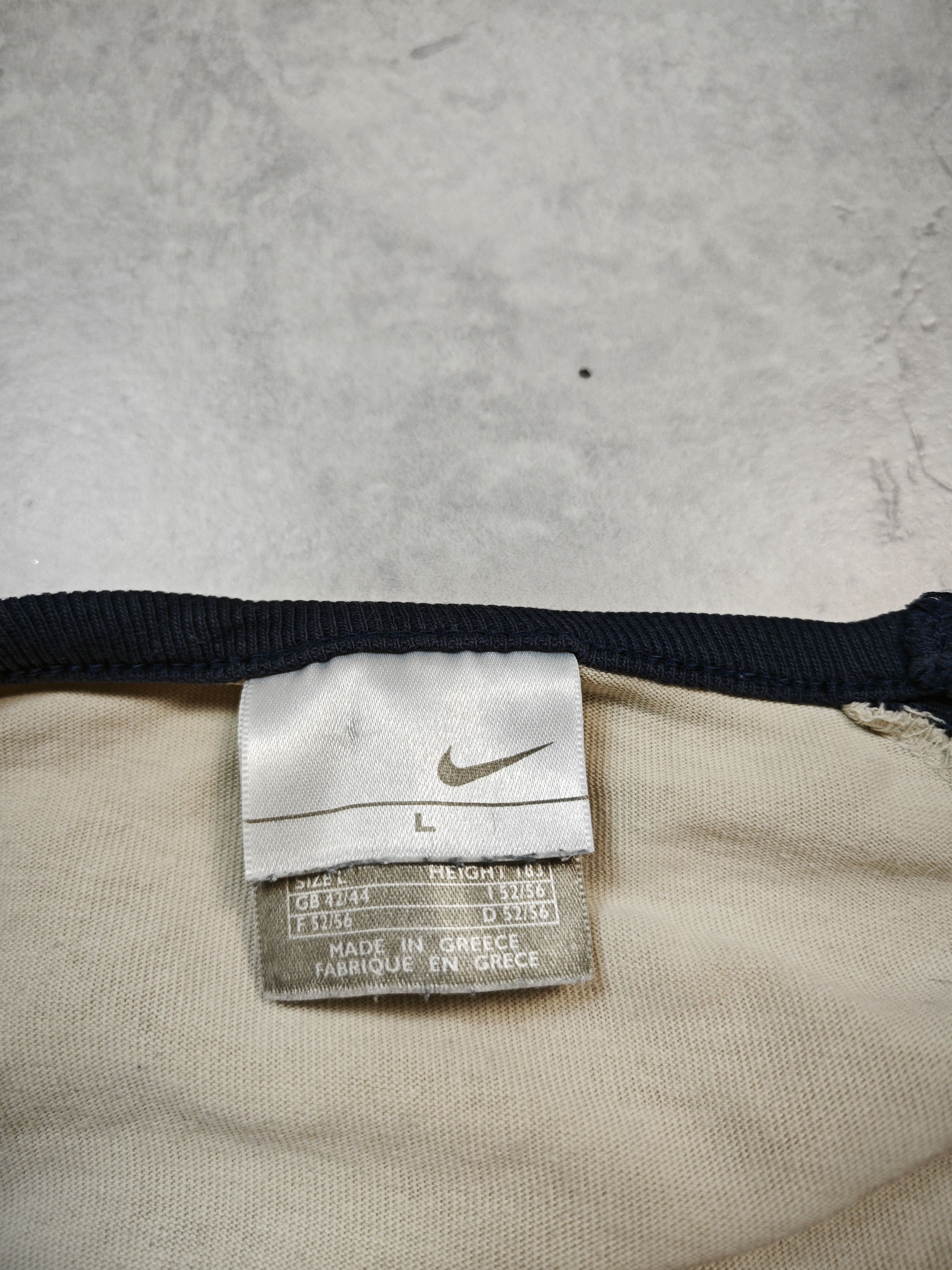 Nike Nike Center Swoosh Vintage T Shirt Size US L / EU 52-54 / 3 - 4 Thumbnail