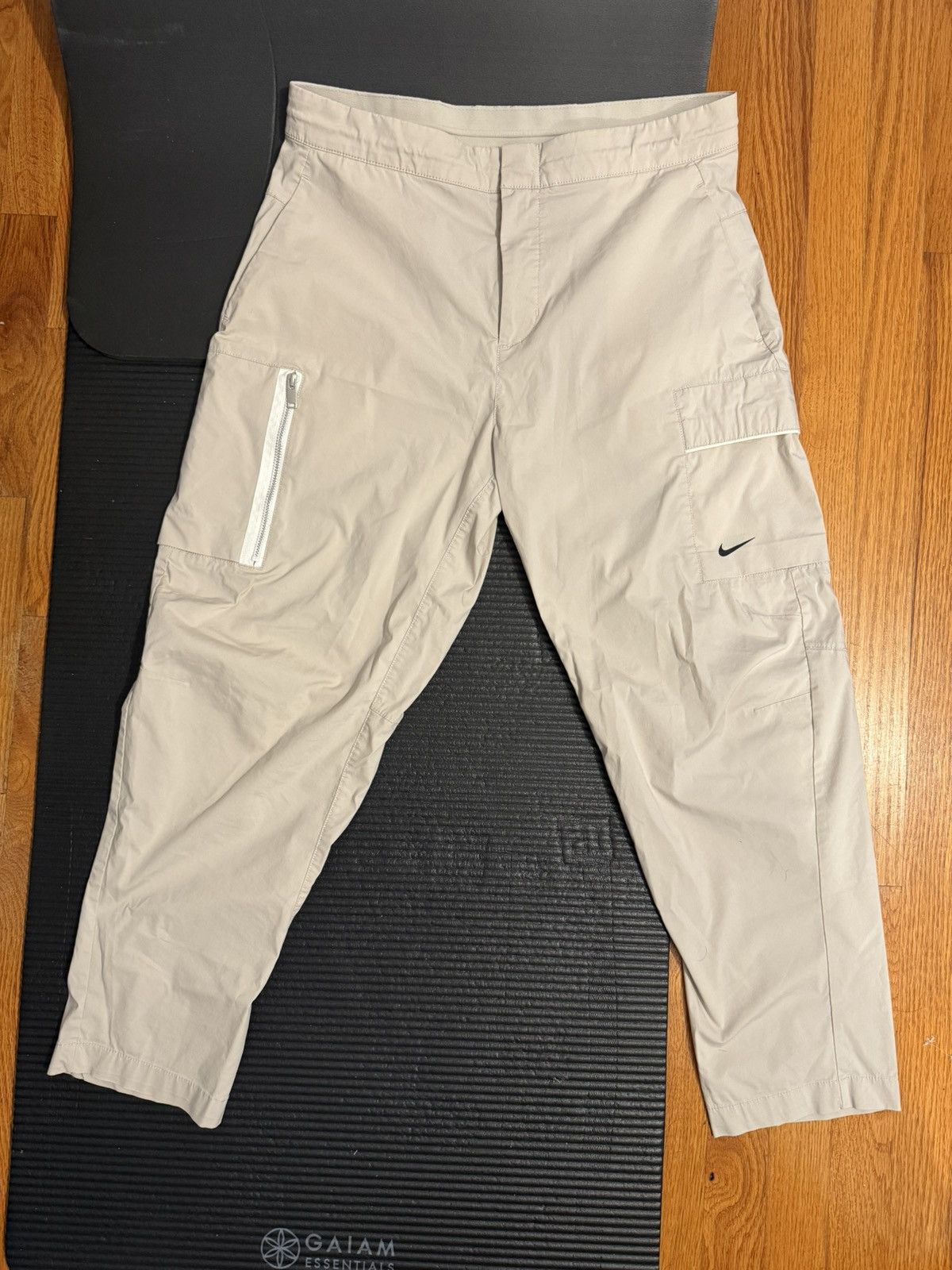 Nike Nike tech pants Size US 34 / EU 50 - 1 Thumbnail