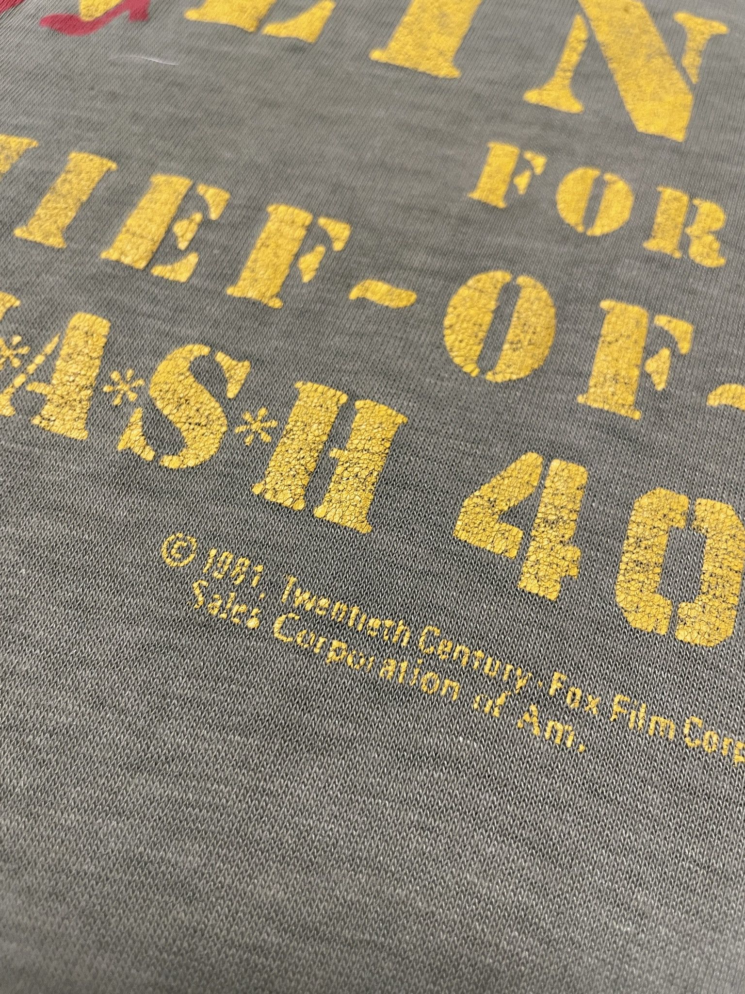 Other Vintage 1981 MASH 4077th "Klinger For Chief-Of-Staff" Single Stitch 80s T-Shirt Size US XS / EU 42 / 0 - 4 Thumbnail