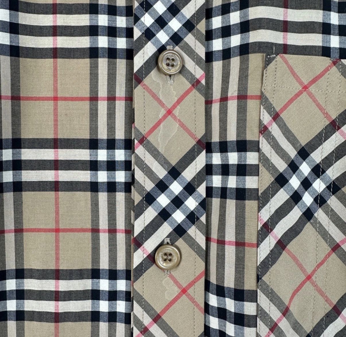 Burberry Burberry Pocket Embossed Check Short Sleeve Shirt K12 Size US M / EU 48-50 / 2 - 6 Thumbnail