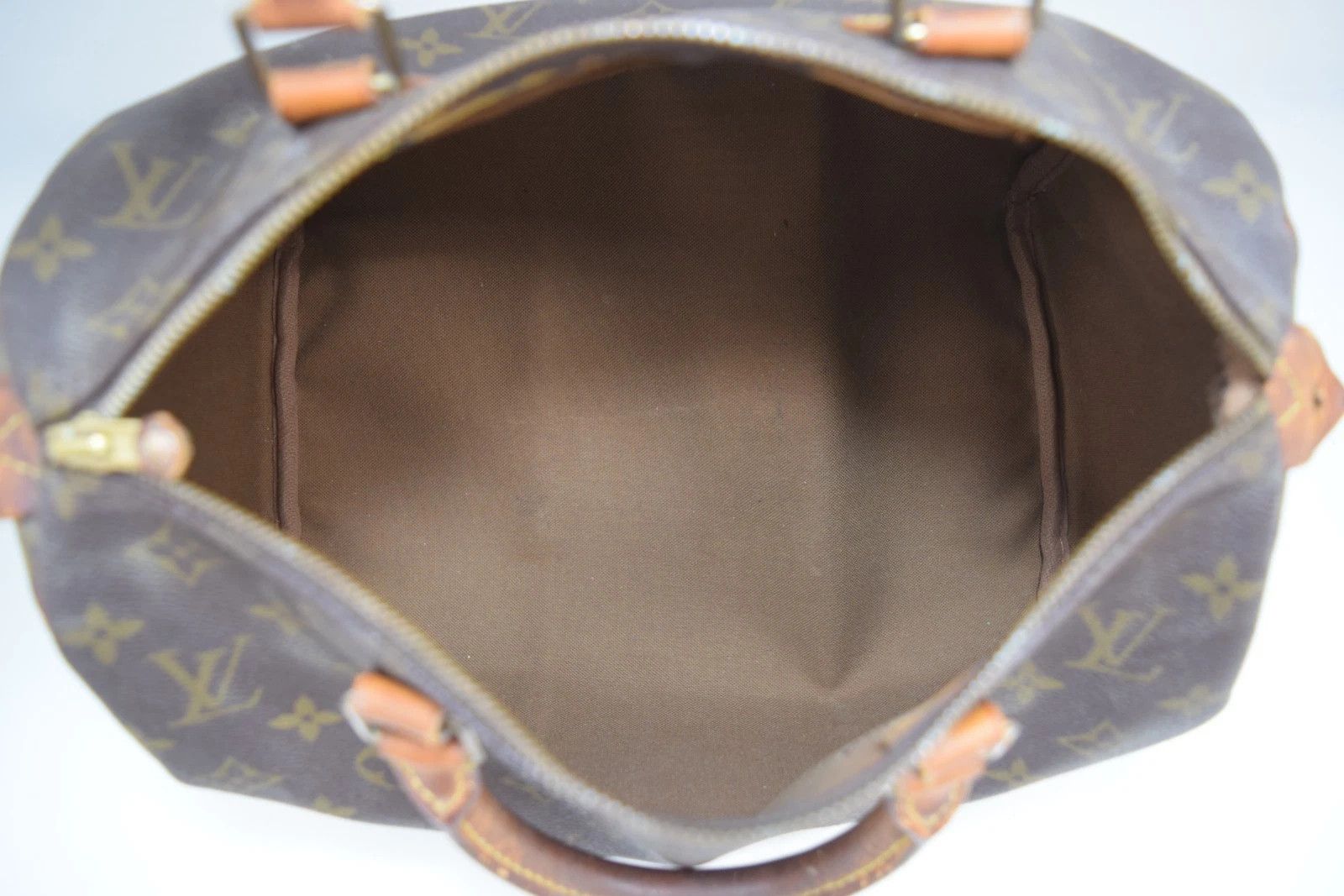 Louis Vuitton Auth Louis Vuitton Speedy 30 Hand Bag Monogram Canvas M41526 Size ONE SIZE - 10 Thumbnail