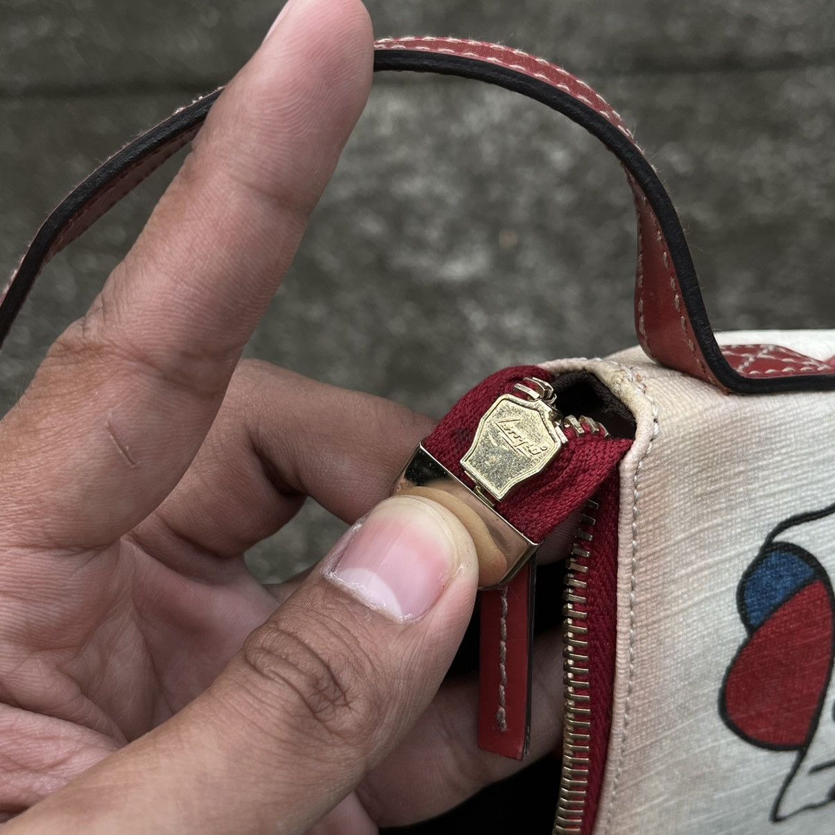 Gucci Gucci “Love Gucci” Heart Tattoo Monogram Canvas Shoulder Bag Size ONE SIZE - 13 Thumbnail
