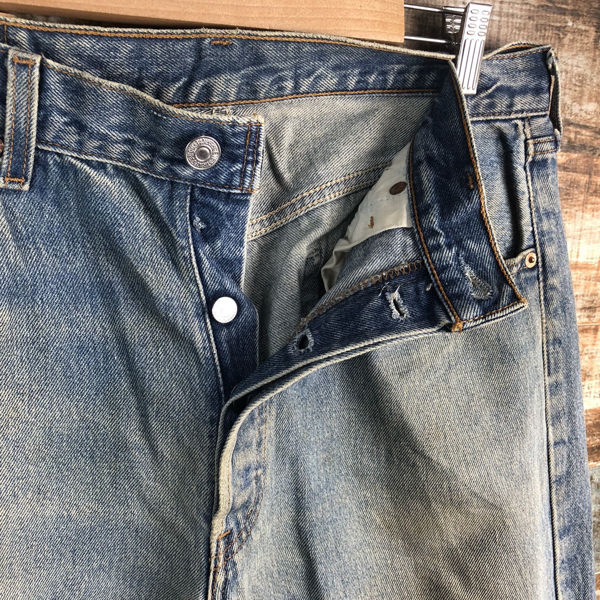 Levi's Levis 501xx vintage Blue ripped Denim Pants #A2571 Size US 35 - 14 Thumbnail