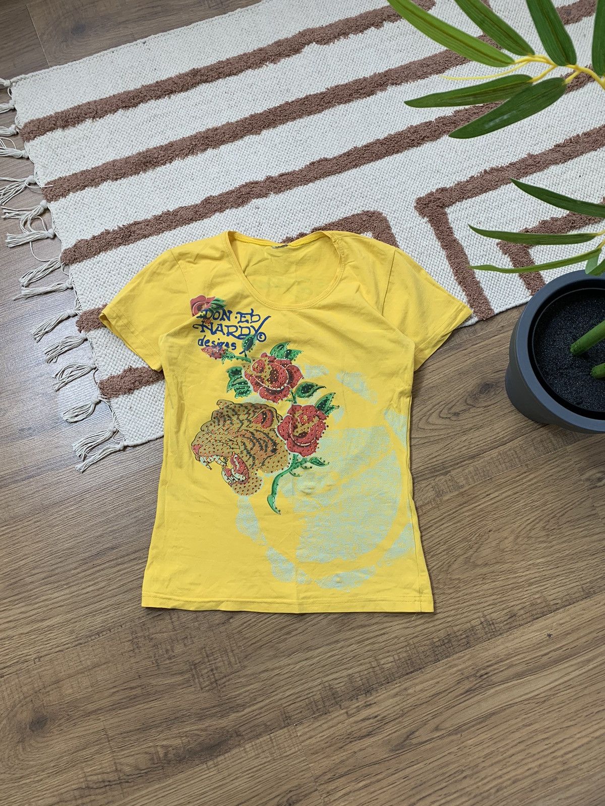 Ed Hardy VINTAGE ED HARDY TIGER PRINT TEE SHIRT Size S / US 4 / IT 40 - 2 Thumbnail
