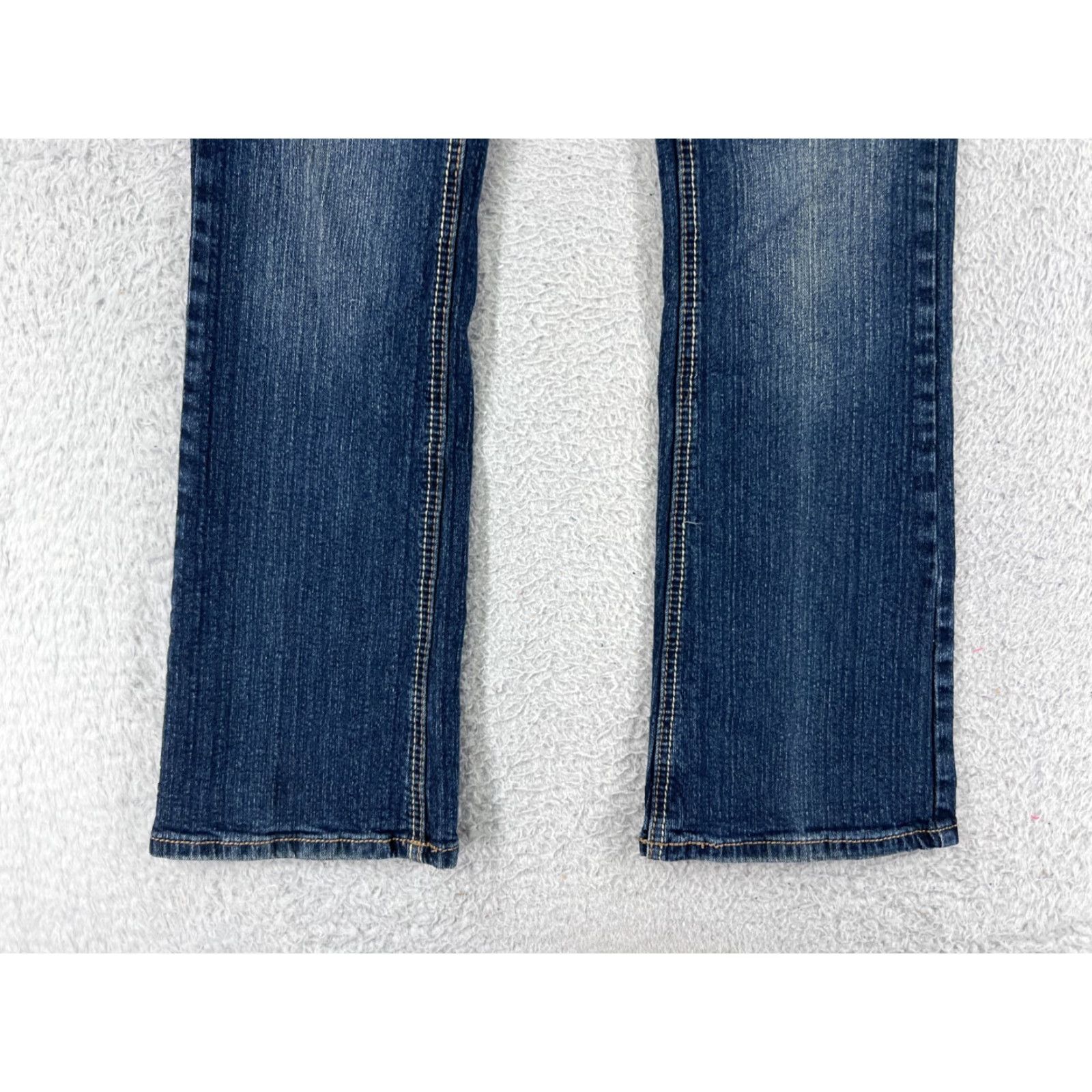 Vintage Rue 21 Jeans Womens Slim Bootcut Denim Blue 7 Moderate Wash Cotton Stretch Five-Pocket Rise Low Womens jeans Size 28" / US 6 / IT 42 - 5 Thumbnail