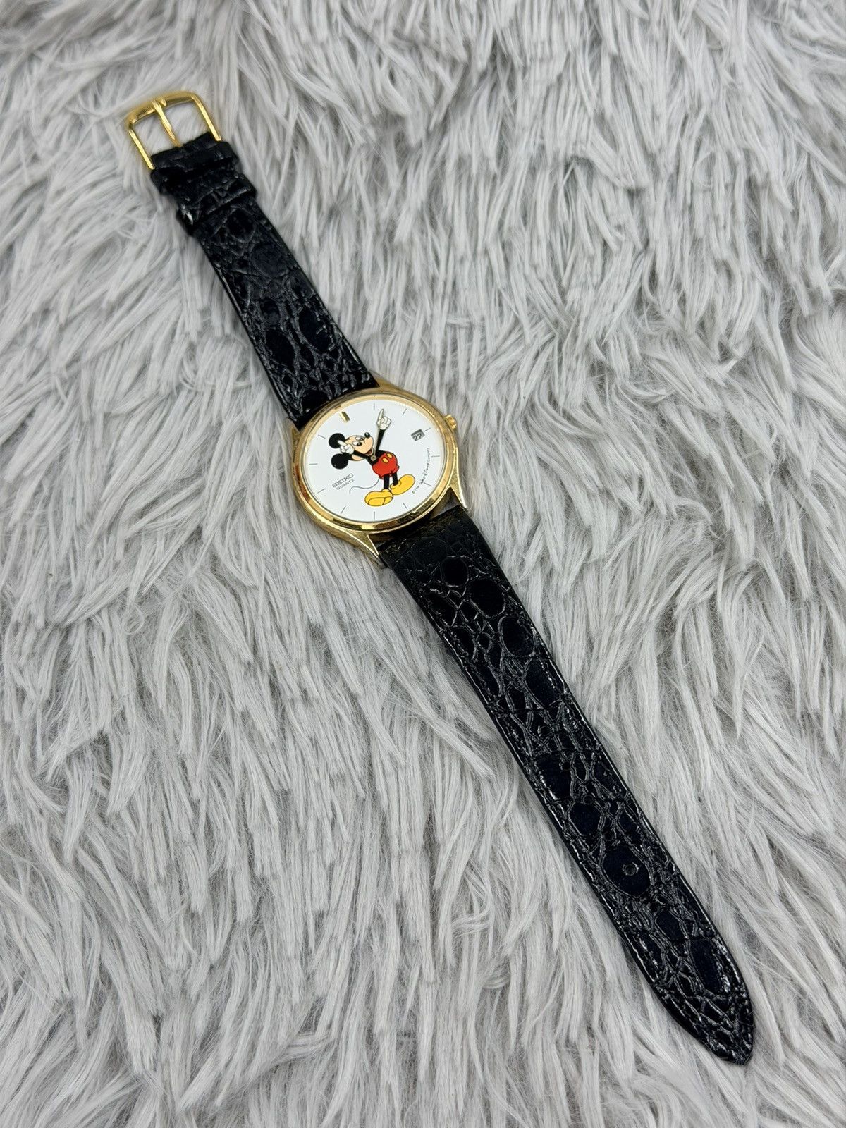 Seiko Vintage SEIKO Mickey Mouse Hand Moving Quartz Men’s Watch Size ONE SIZE - 10 Thumbnail