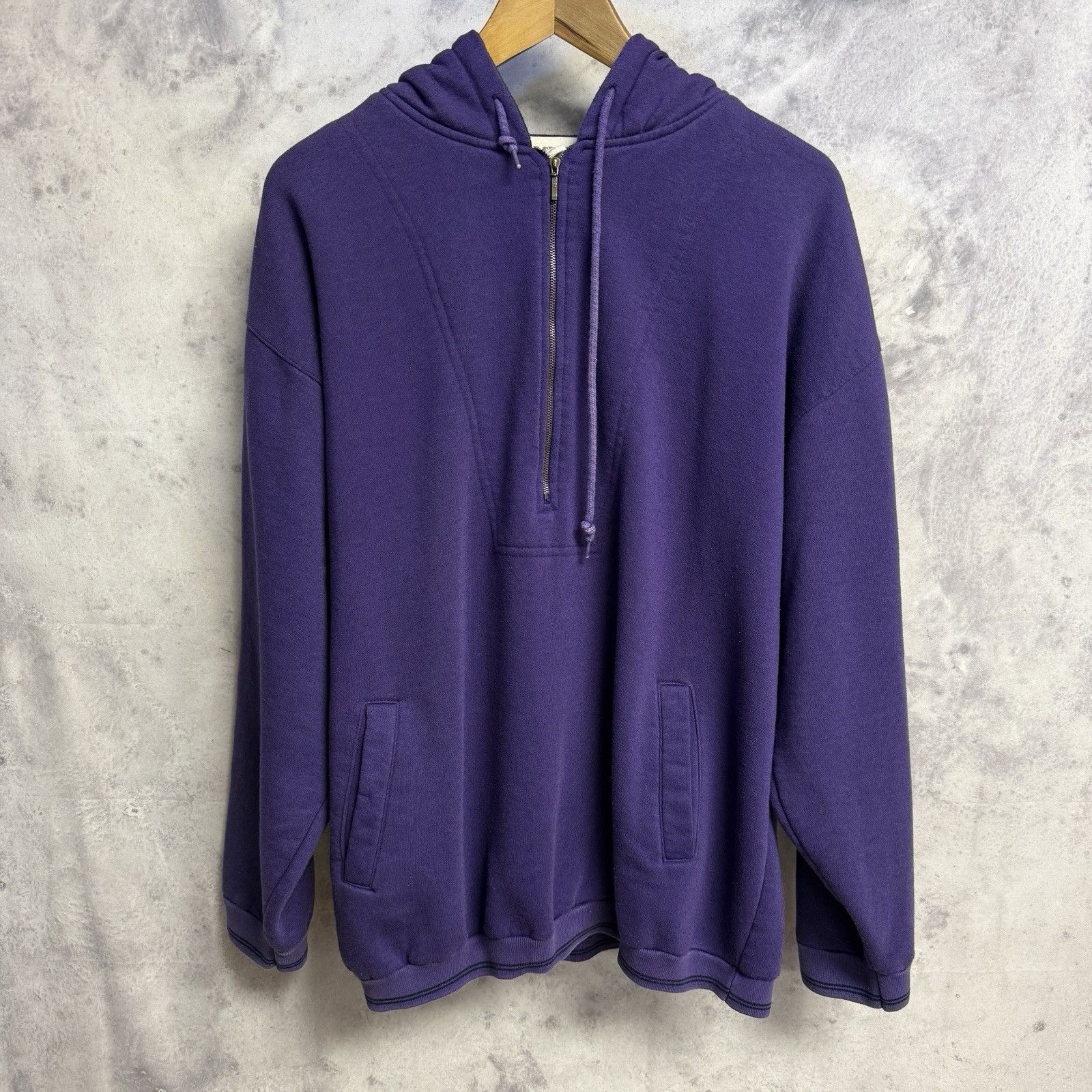 Gap Vintage Gap Sport World Classic Hoodie Sweatshirt Mens XL Size US XL / EU 56 / 4 - 1 Thumbnail