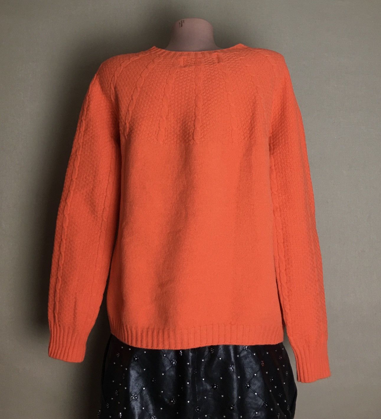 Harley of Scotland Harley of Scotland Orange Cable Yoke Dorothy Sweater Size M Size M / US 6-8 / IT 42-44 - 5 Thumbnail