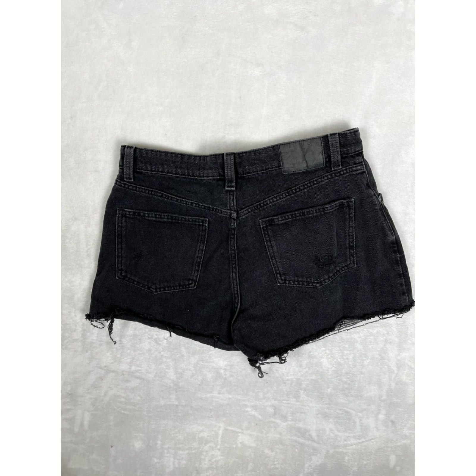 Cotton On Cotton On Shorts Womens 30 Black Original Cut Off Denim Raw Hem Fringe Casual Size 30" / US 8 / IT 44 - 7 Thumbnail