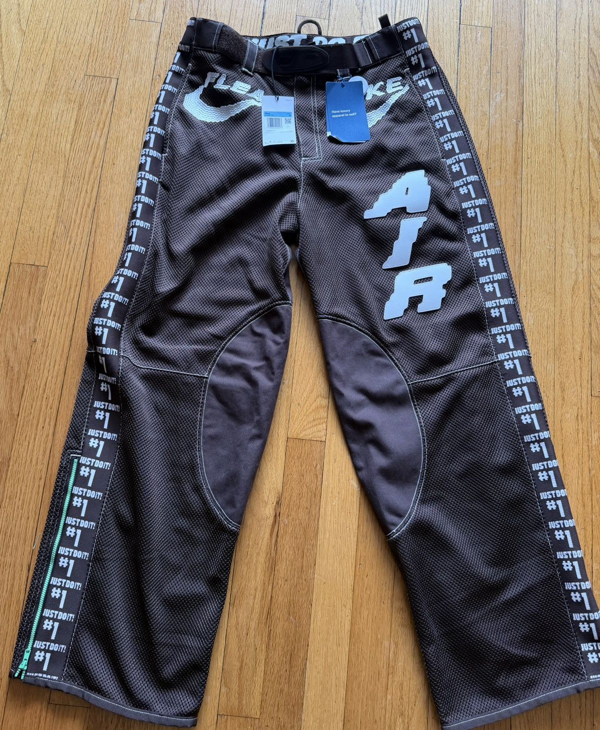 Cactus Plant Flea Market × Nike Cactus Plant Flea Market Nike Air Sun MX Pants Size US 32 / EU 48 - 5 Thumbnail