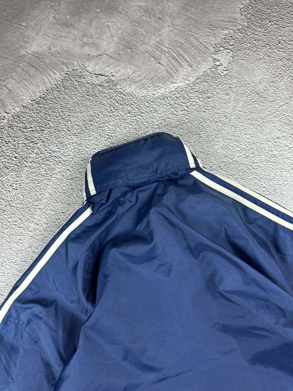 Adidas Vintage Adidas Down Puffer Jacket Striped Nylon Y2K Style Size US S / EU 44-46 / 1 - 16 Thumbnail