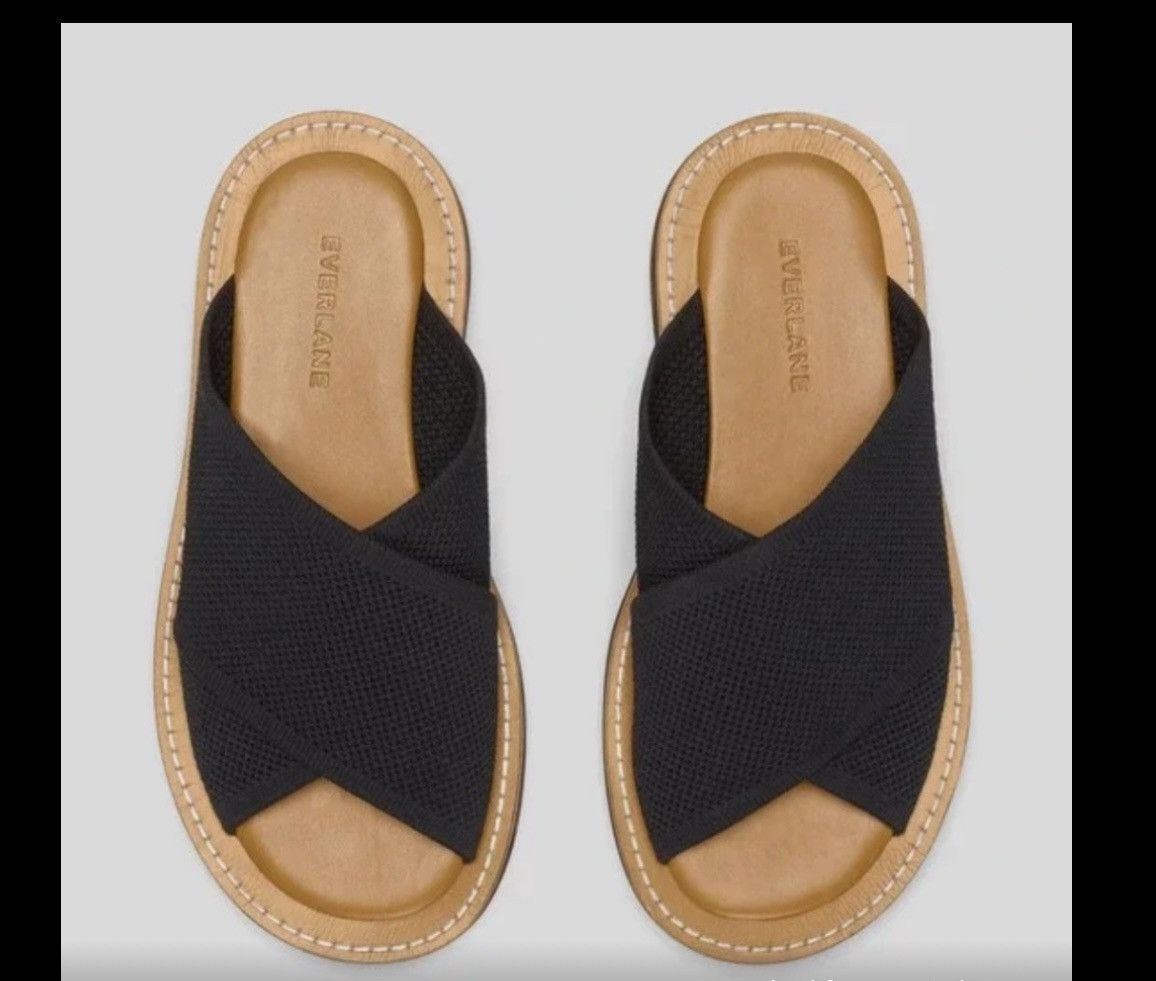Everlane Black and Tan Sandals city crossover chunky knit