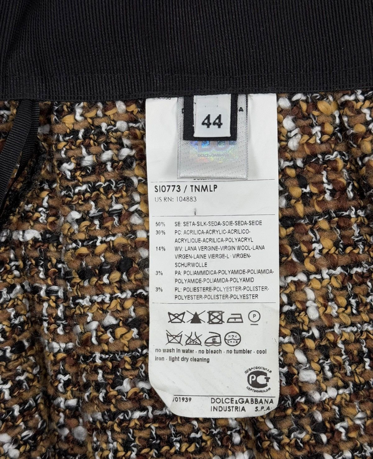 Dolce & Gabbana Dolce & Gabbana Mesh & Wool Woven Skirt size 44 Size 30" / US 8 / IT 44 - 15 Thumbnail