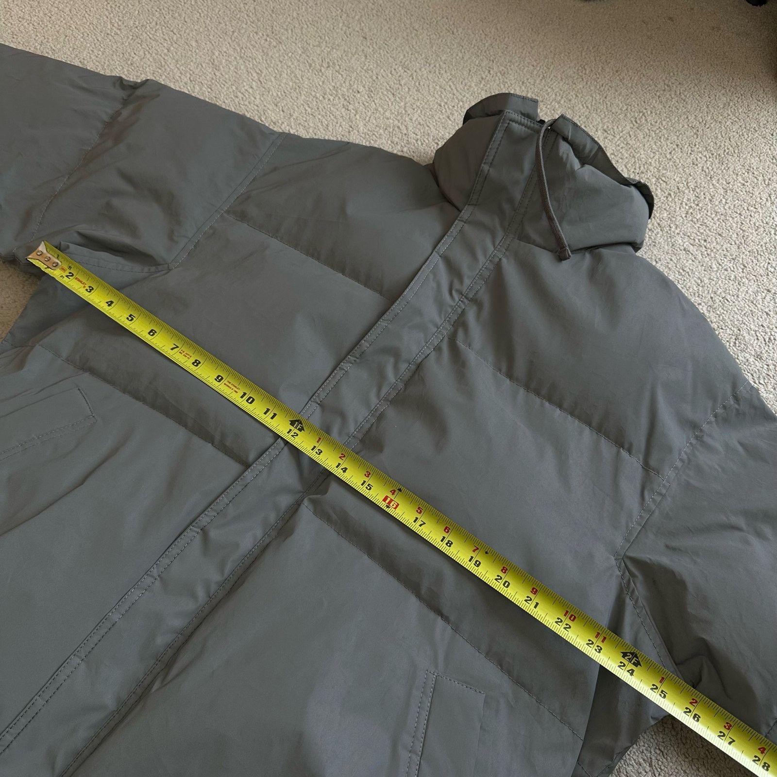 Fear of God Essentials Fear of God 3M Reflective Puffer FW19 Grey Size US S / EU 44-46 / 1 - 8 Thumbnail