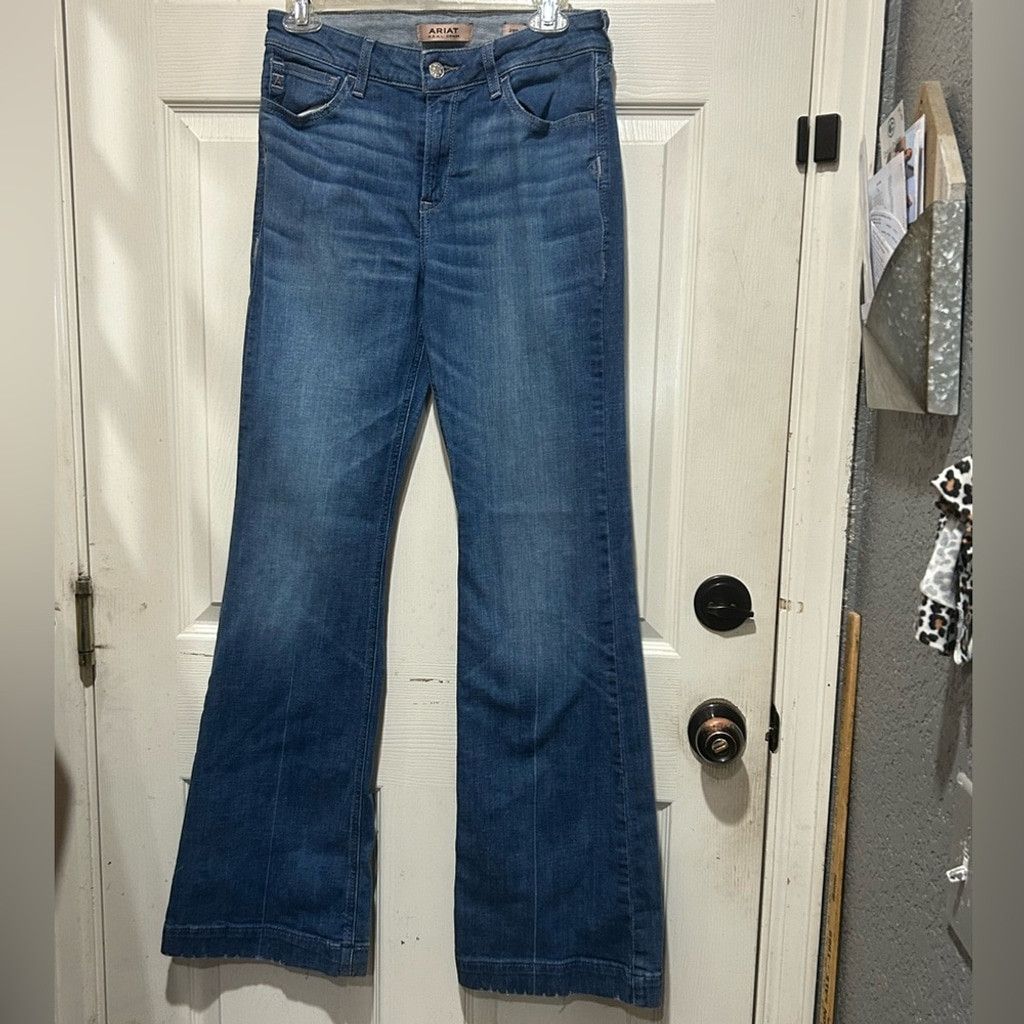 Ariat Ariat women's high rise flare jeans 28R #Cowgirl Size 28" / US 6 / IT 42 - 2 Thumbnail