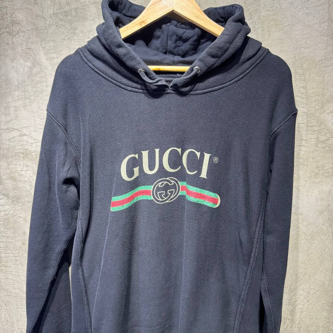 Gucci Gucci Logo pull over hoodie Size US L / EU 52-54 / 3 - 2 Thumbnail