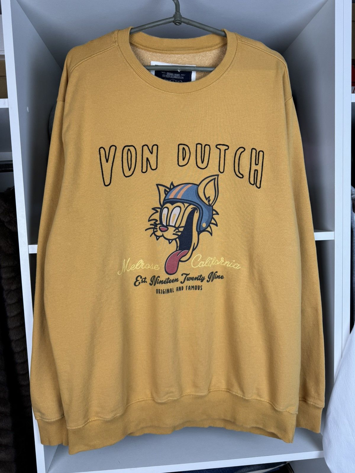 Von Dutch Crewneck Sweatshirt Graphic Logo Print Pullover
