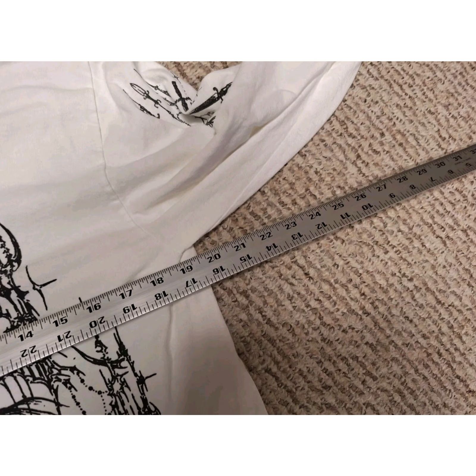 Etro VINTAGE Medieval Times Knight White T-Shirt M Mens Graphic Tee Short Sleeve Crew Neck 100% Cotton Size US M / EU 48-50 / 2 - 4 Thumbnail