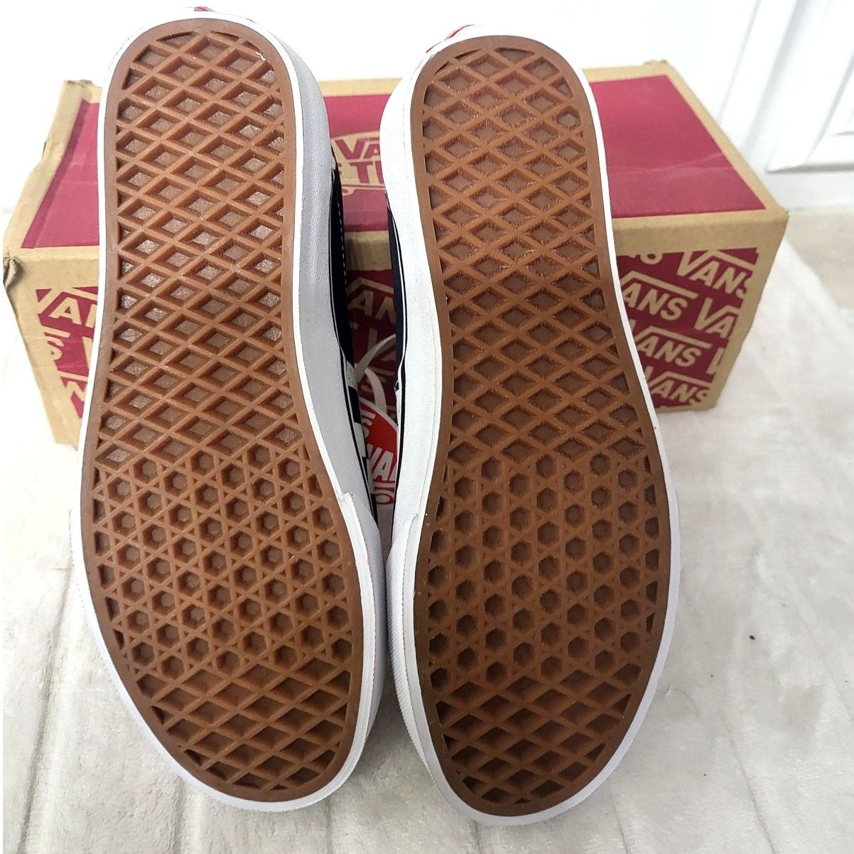 Vans Vans Era Navy Checkerboard Unisex Canvas Low Top W 8, M 6.5 Size US 8 / IT 38 - 8 Thumbnail