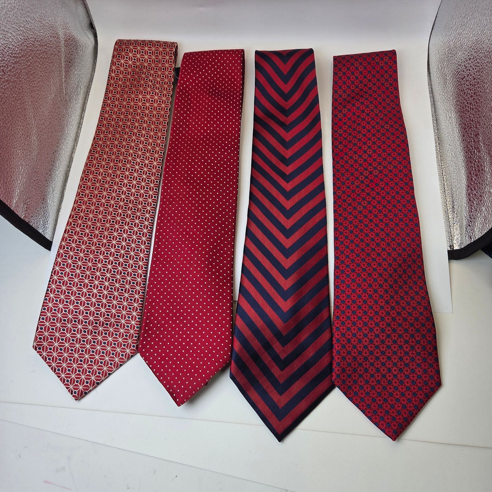 Tommy Hilfiger Tommy Hilfiger Red Silk Tie Lot 4 USA Wide 3.75" Contrast Size ONE SIZE - 7 Thumbnail